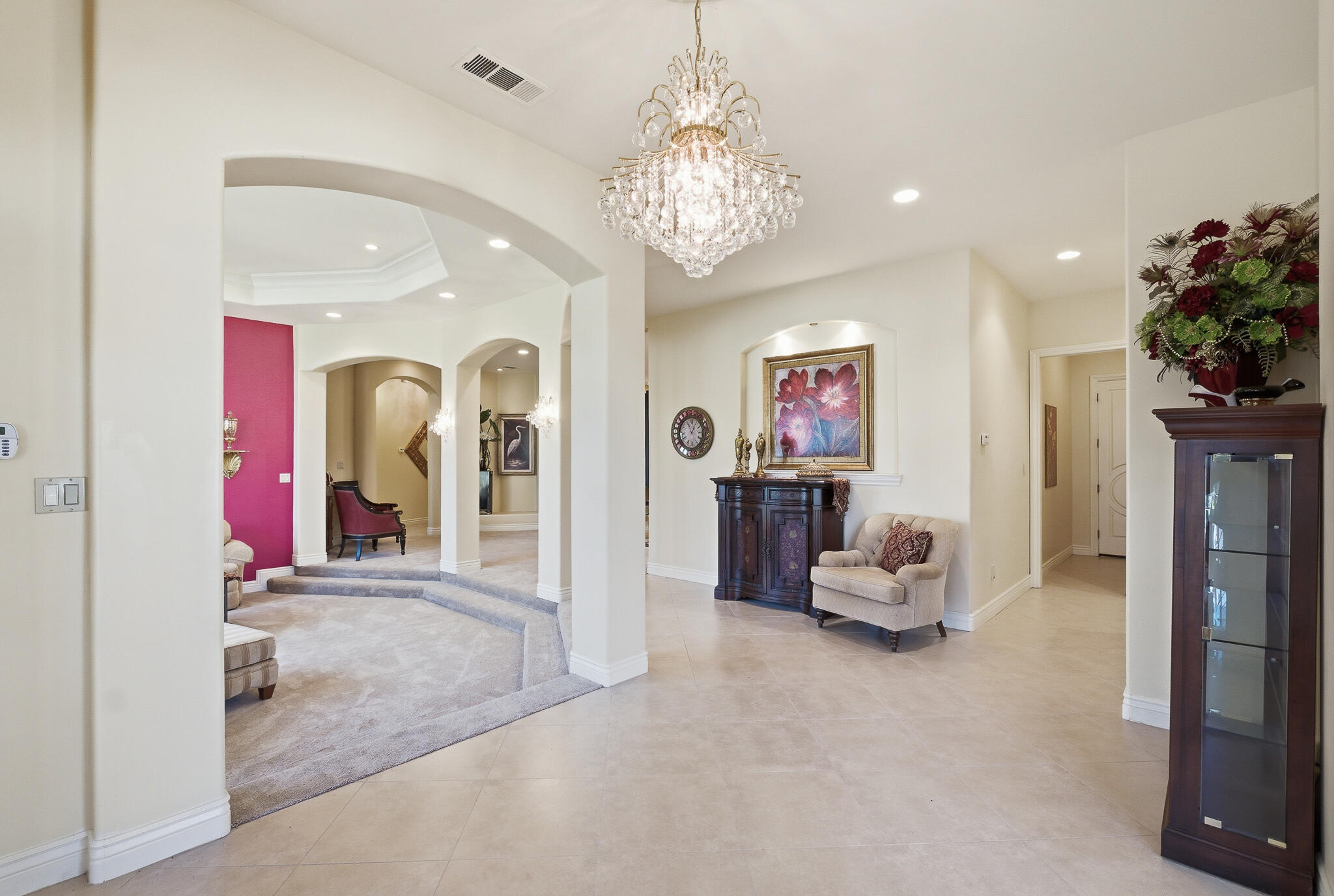 2135 SE Cottonwood Cir, Visalia, CA 93277