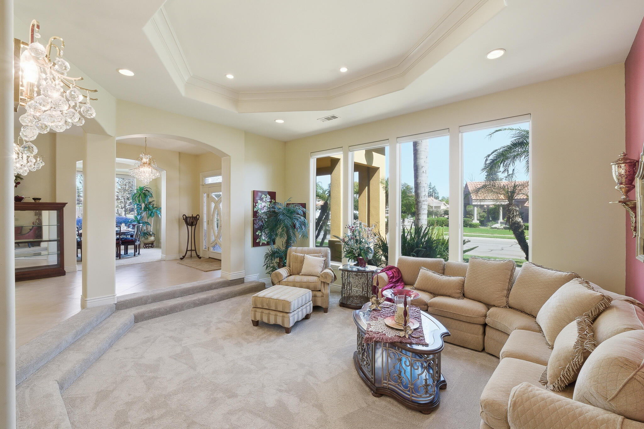 2135 SE Cottonwood Cir, Visalia, CA 93277