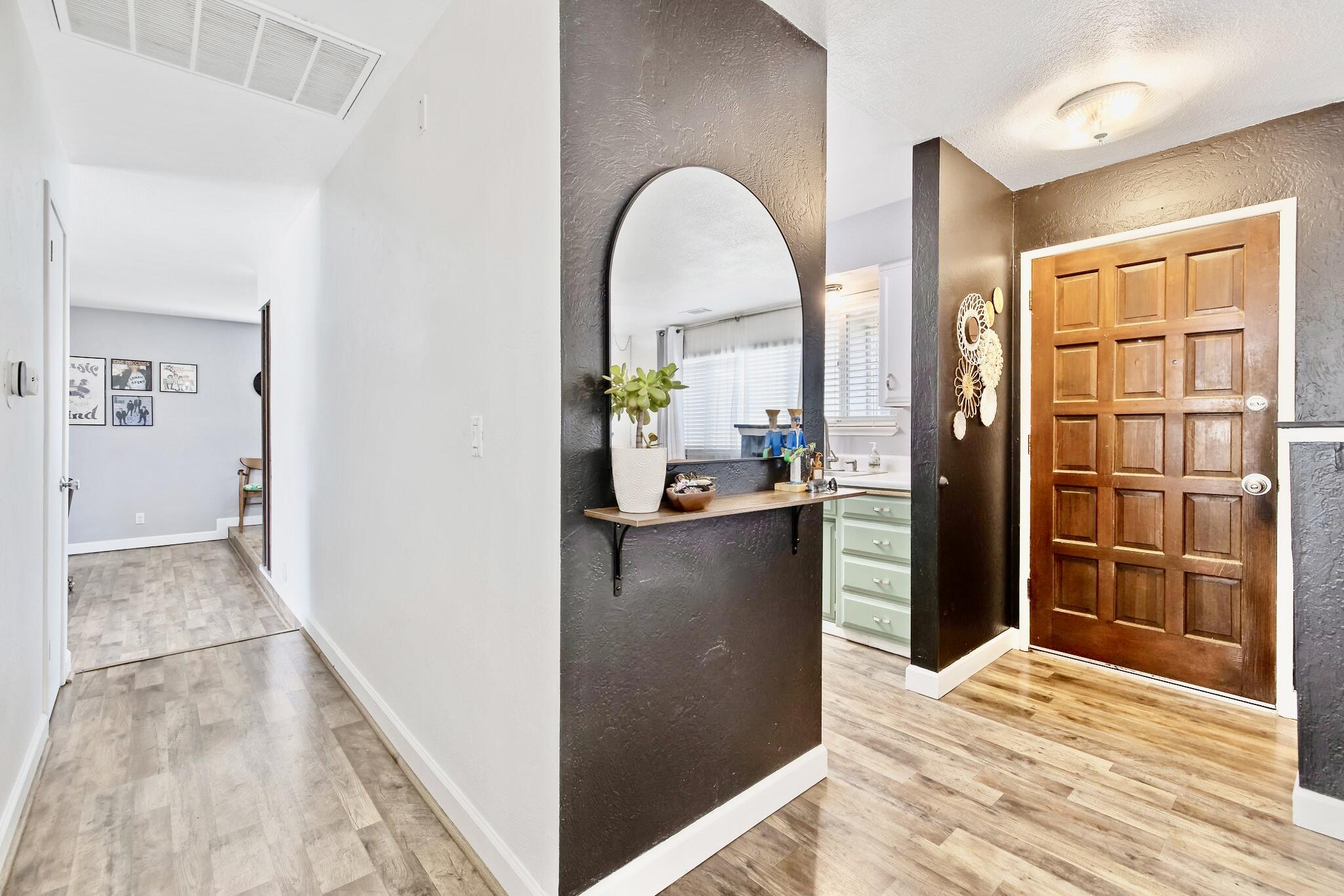 107 Ruth St, Exeter, CA 93221