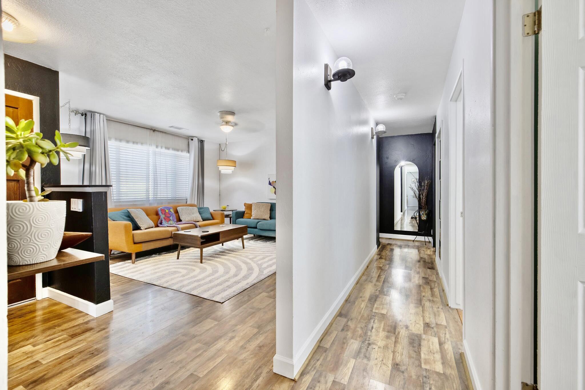 107 Ruth St, Exeter, CA 93221