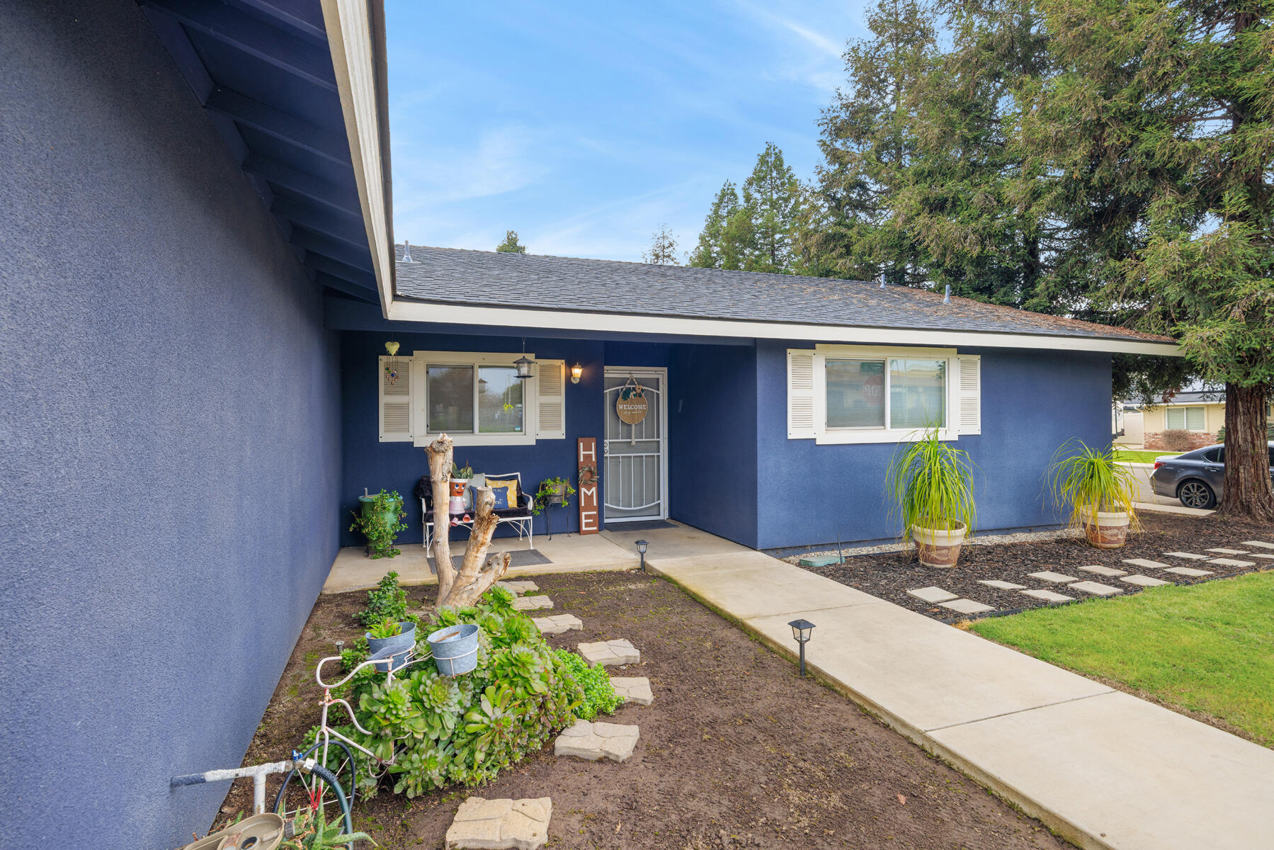 2221 S Akers St, Visalia, CA 93277