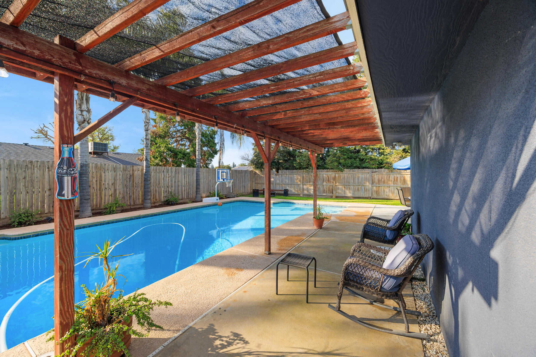 2221 S Akers St, Visalia, CA 93277