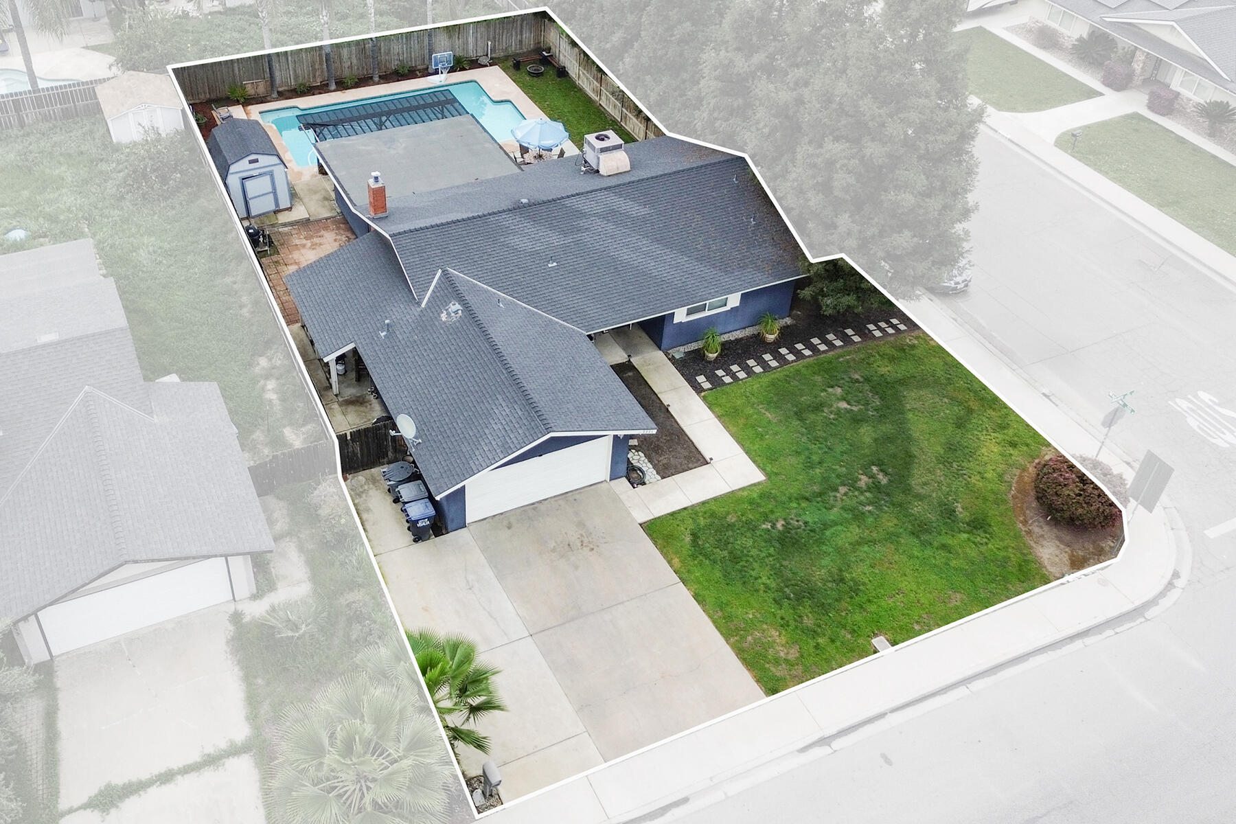 2221 S Akers St, Visalia, CA 93277