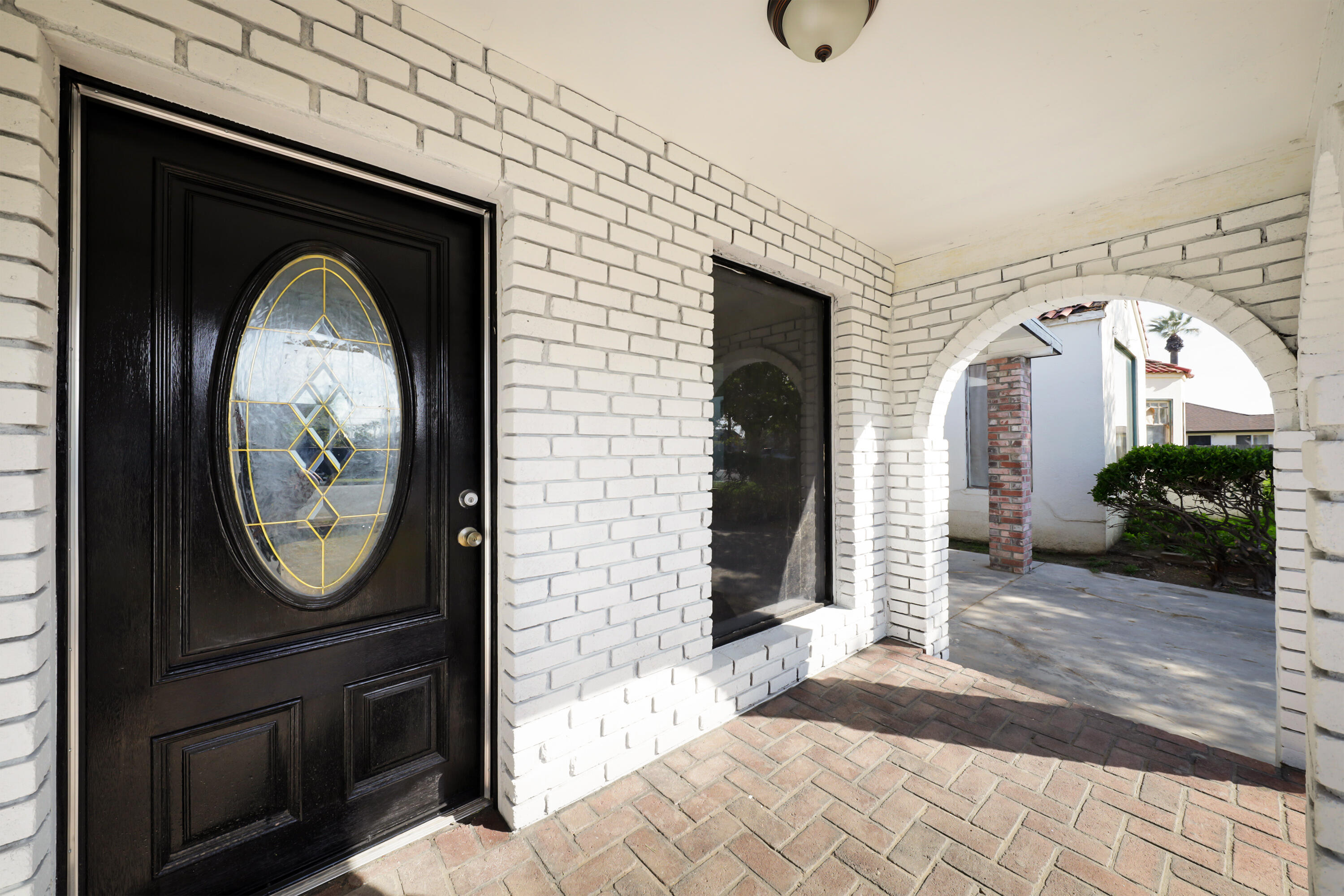 330 Van Ness Ave, Lindsay, CA 93247