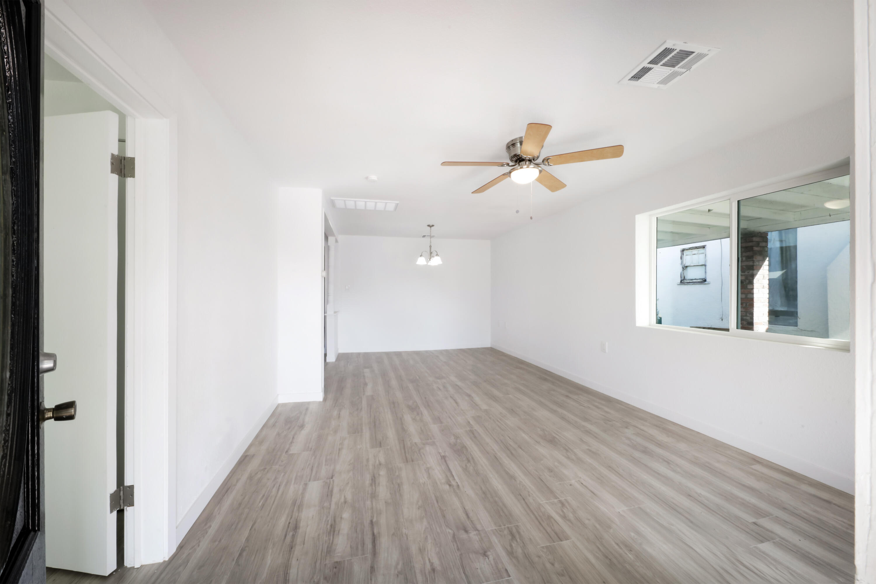 330 Van Ness Ave, Lindsay, CA 93247