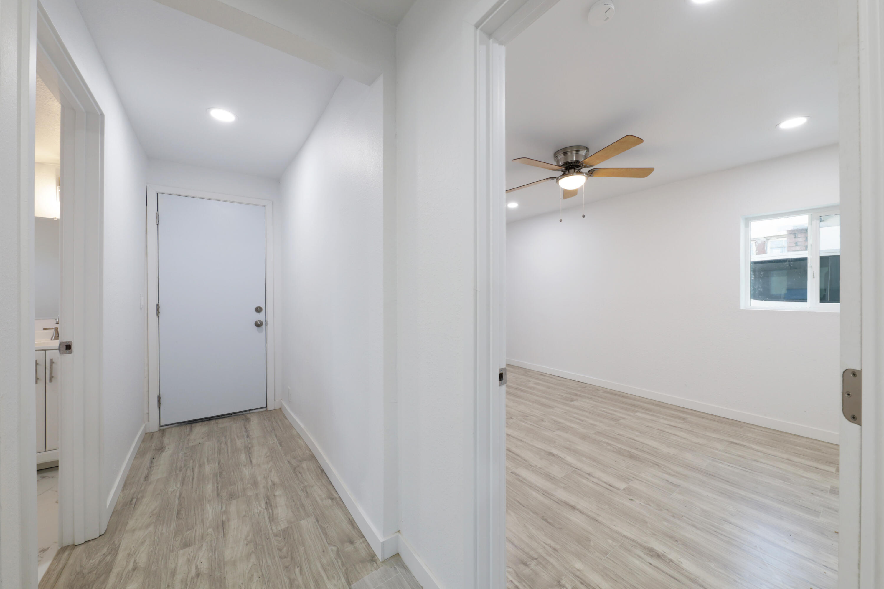 330 Van Ness Ave, Lindsay, CA 93247