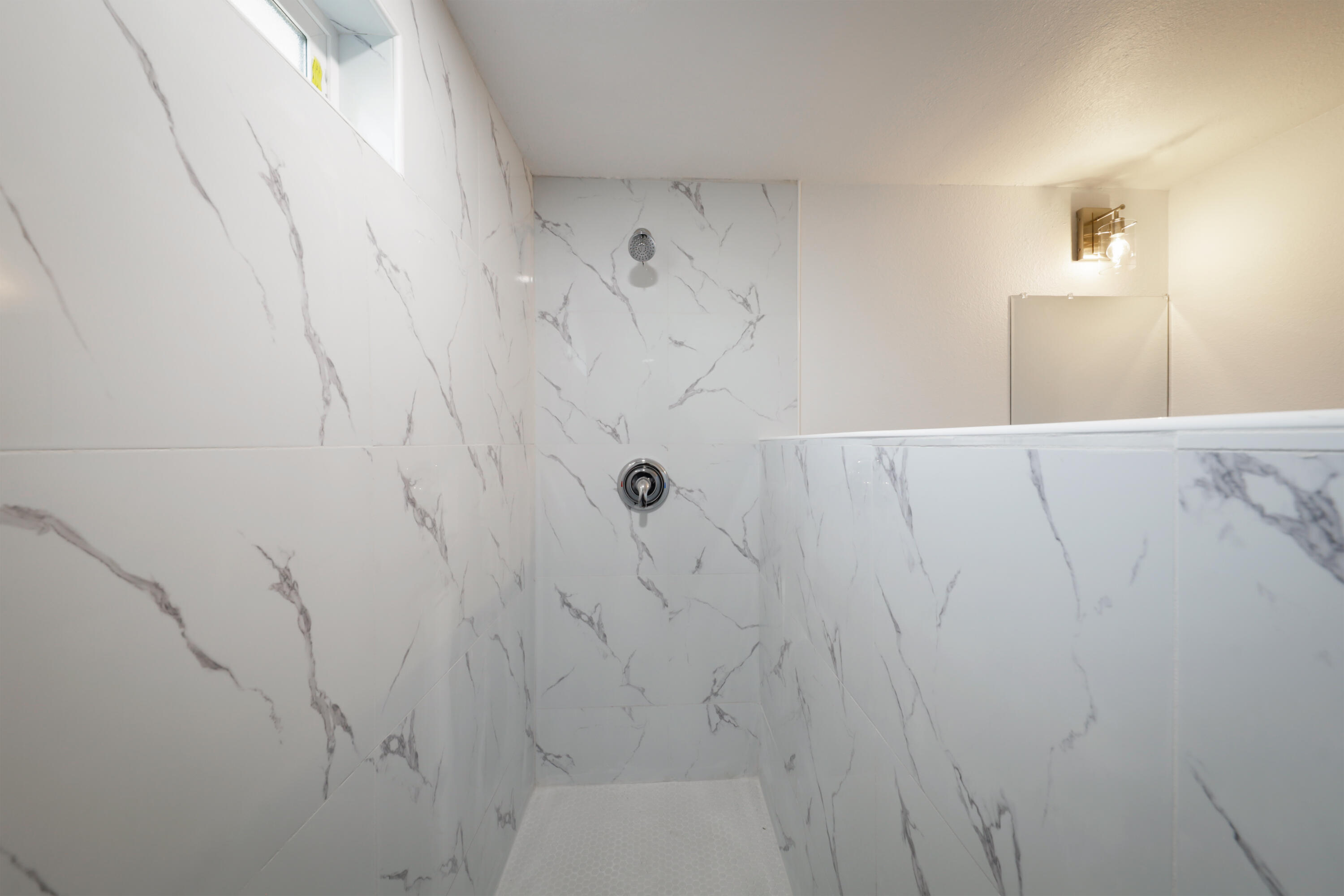 330 Van Ness Ave, Lindsay, CA 93247