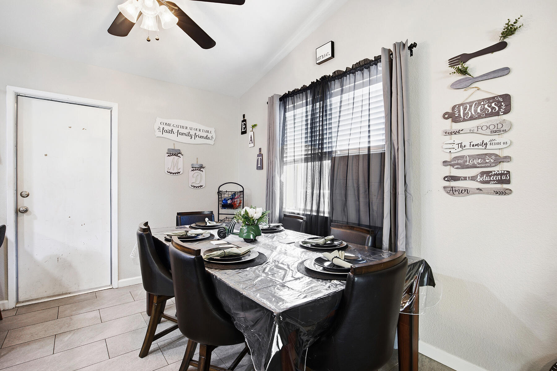 1921 S Irwin St, Tulare, CA 93274