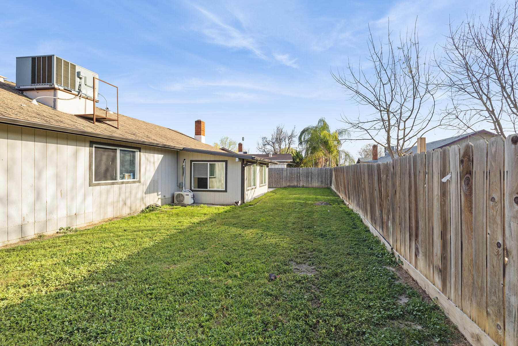 1921 S Irwin St, Tulare, CA 93274