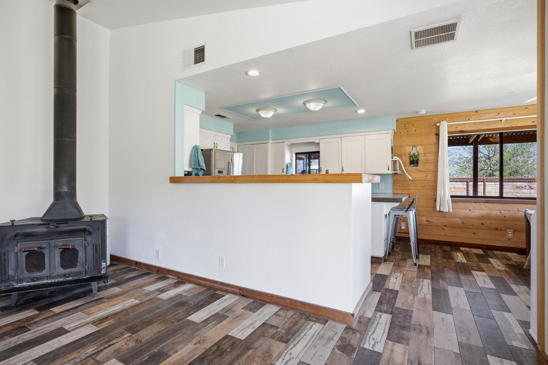 31393 Dahlem Dr, Exeter, CA 93221