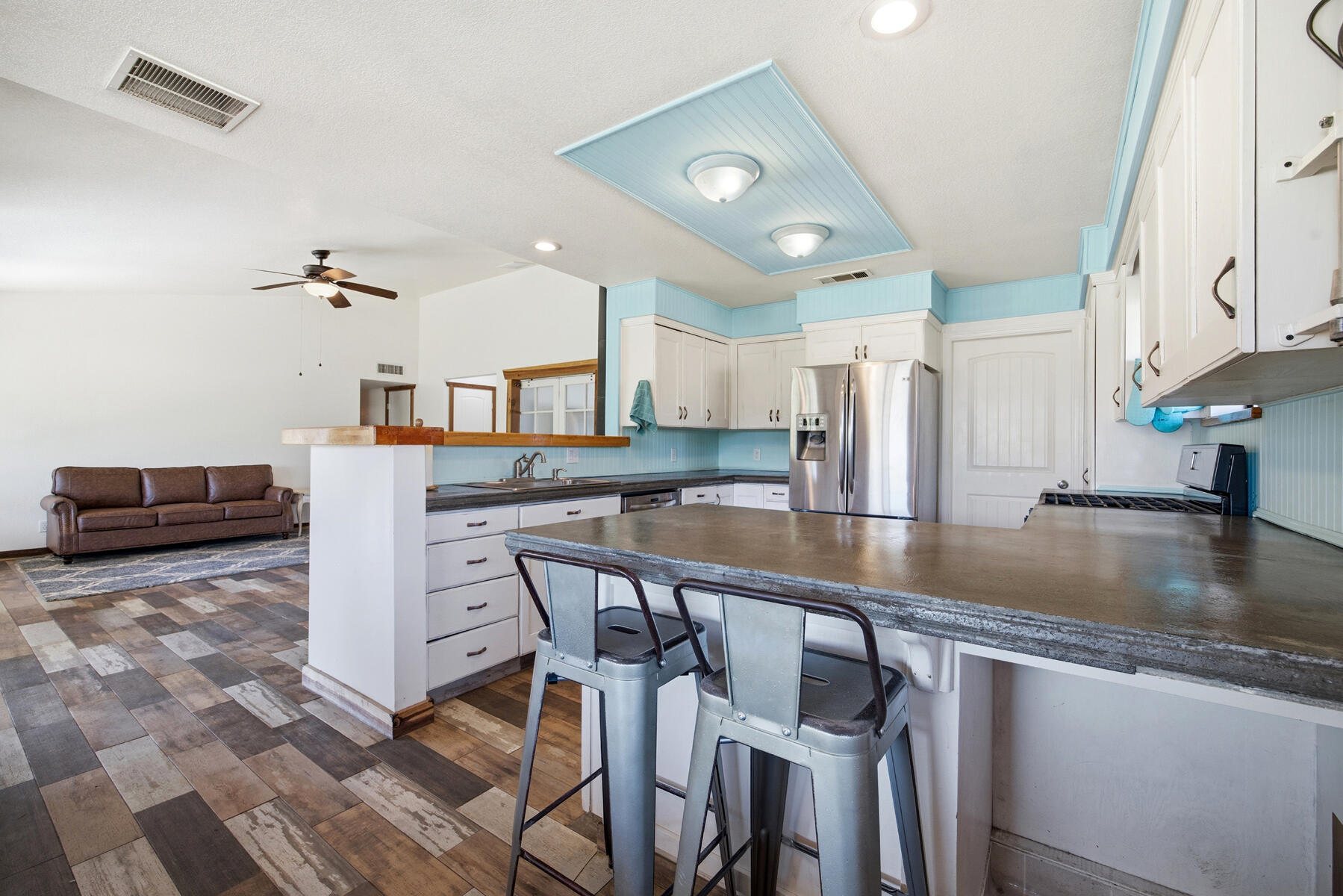 31393 Dahlem Dr, Exeter, CA 93221