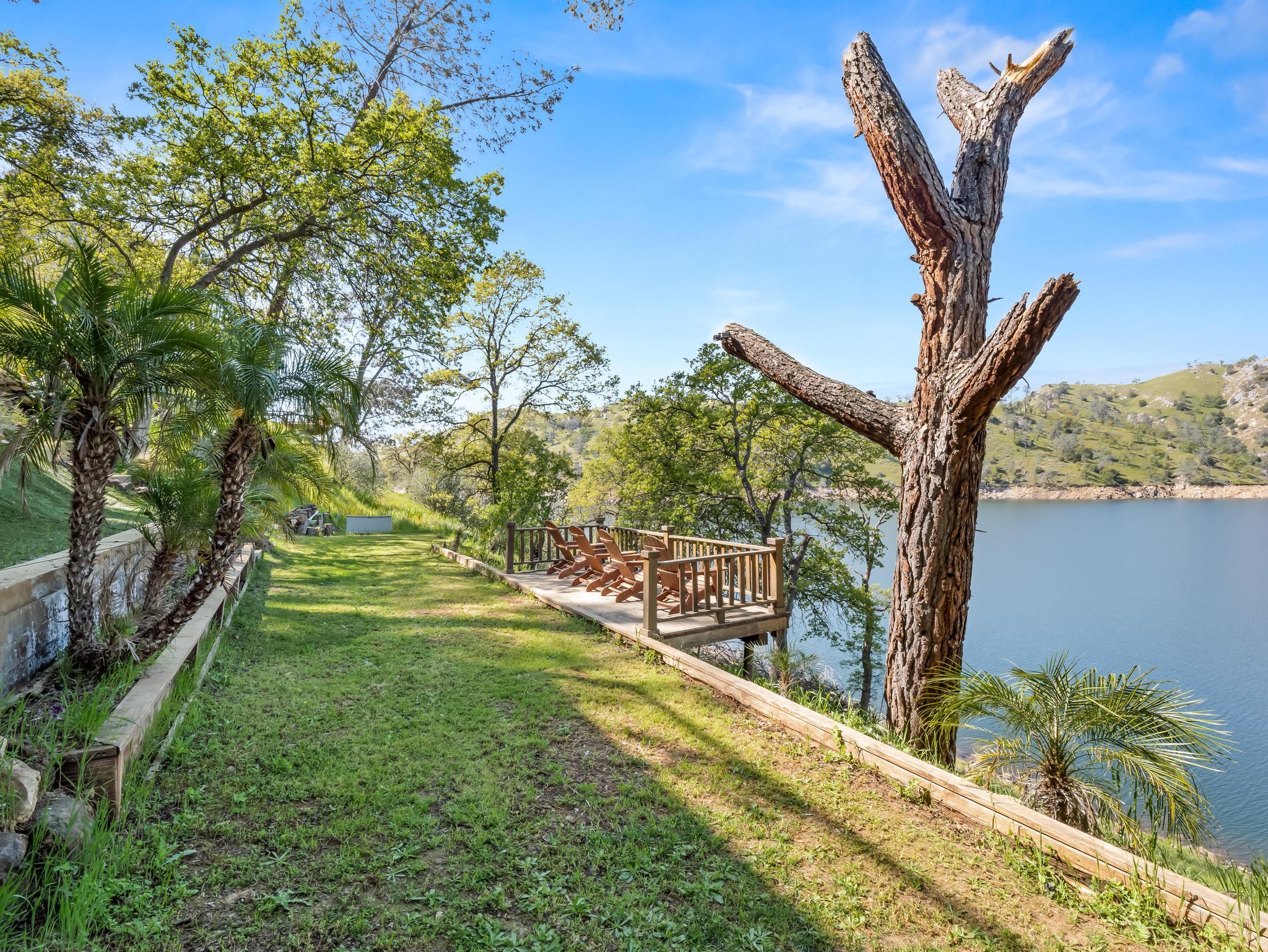 27459 Sky Harbour Rd, Friant, CA 93626