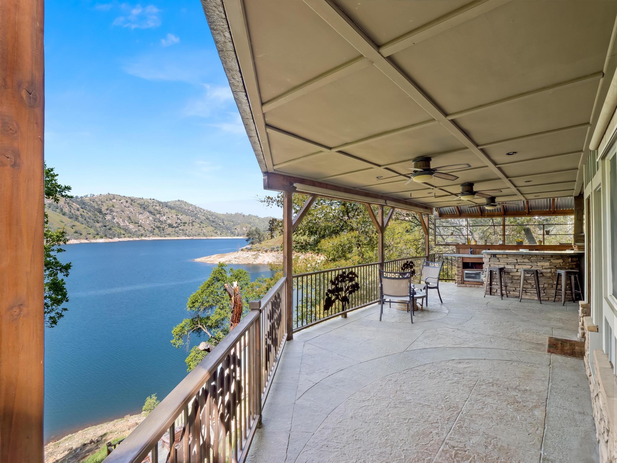 27459 Sky Harbour Rd, Friant, CA 93626