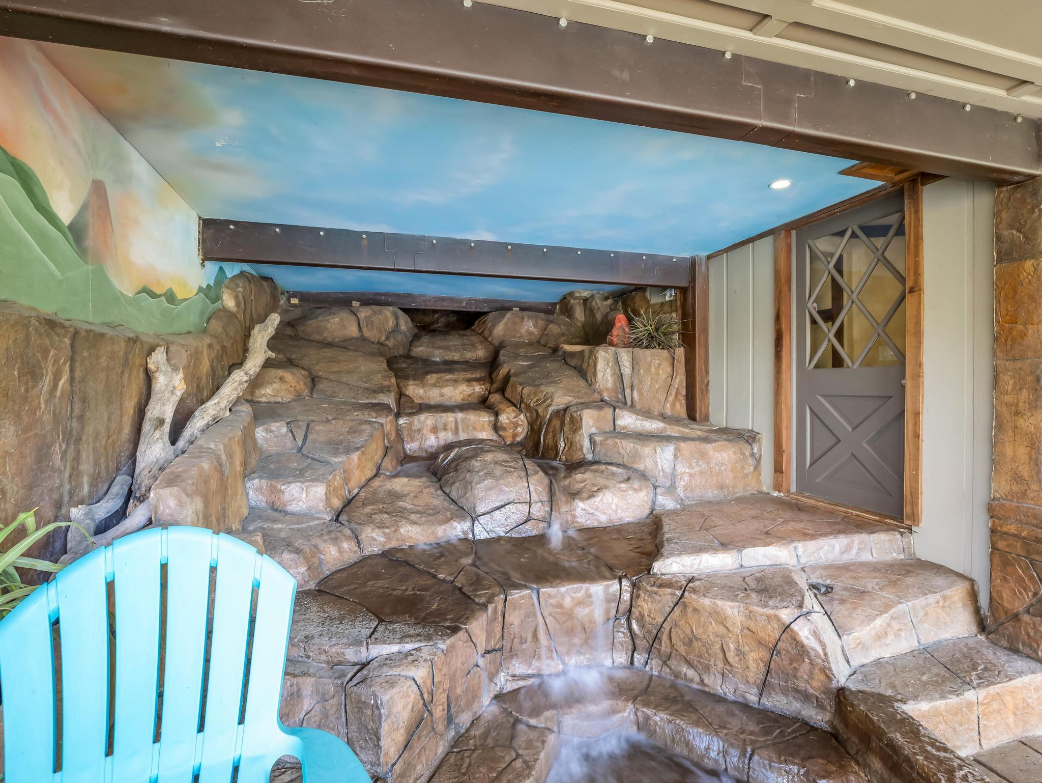 27459 Sky Harbour Rd, Friant, CA 93626