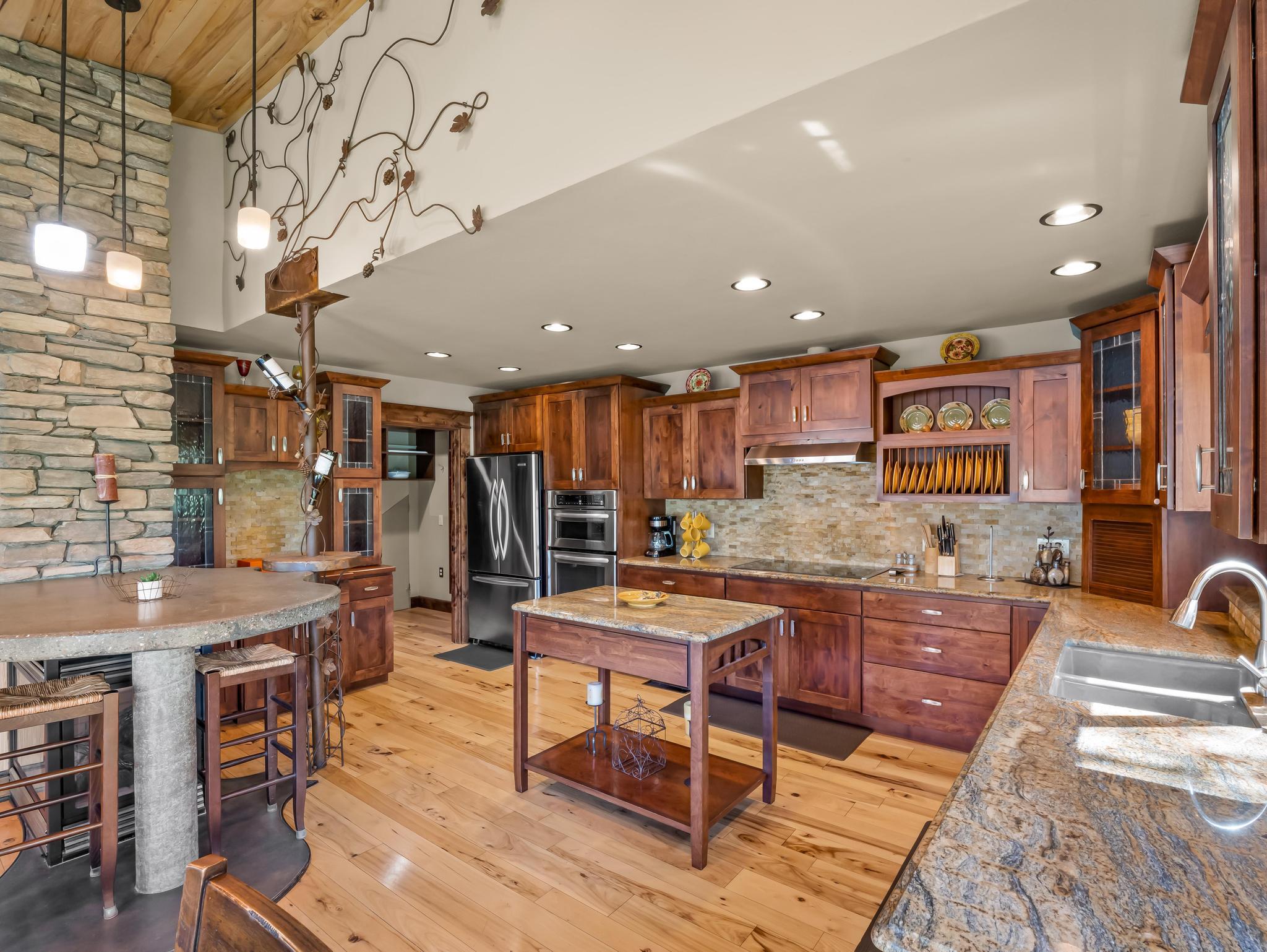 27459 Sky Harbour Rd, Friant, CA 93626