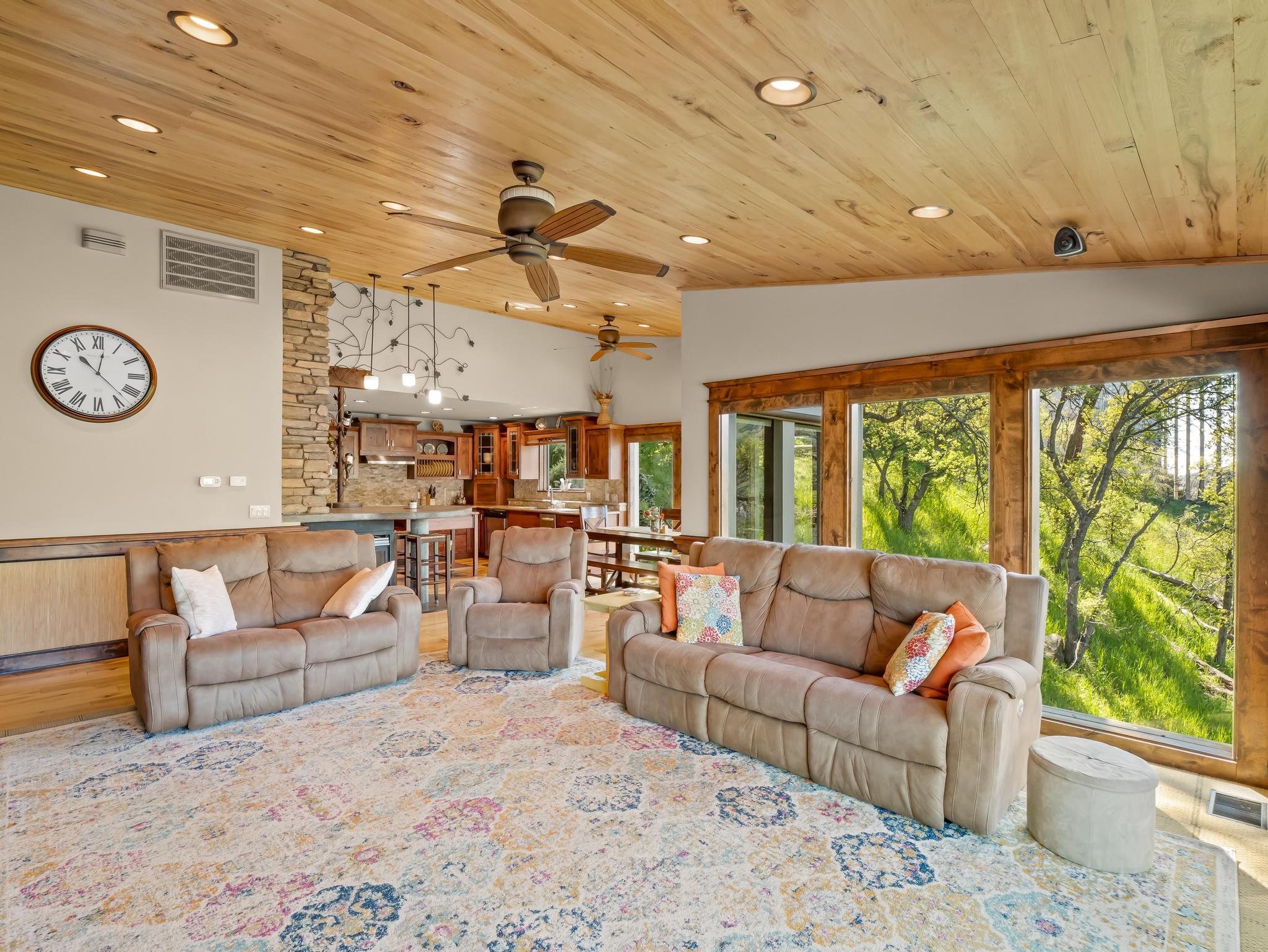 27459 Sky Harbour Rd, Friant, CA 93626