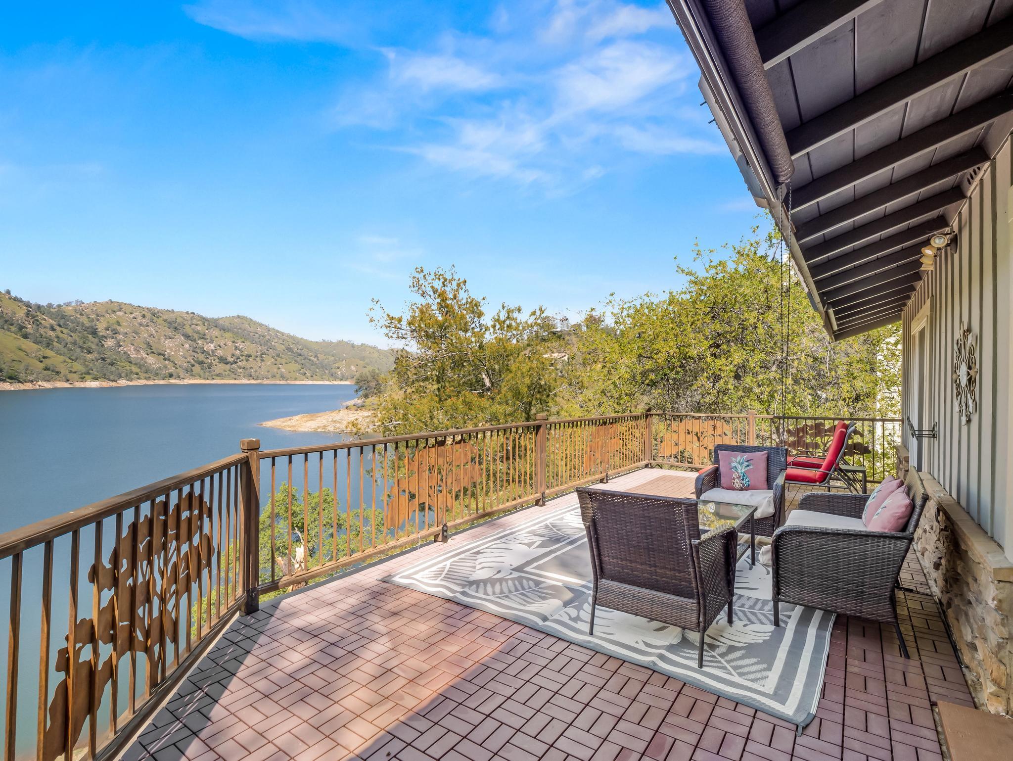 27459 Sky Harbour Rd, Friant, CA 93626