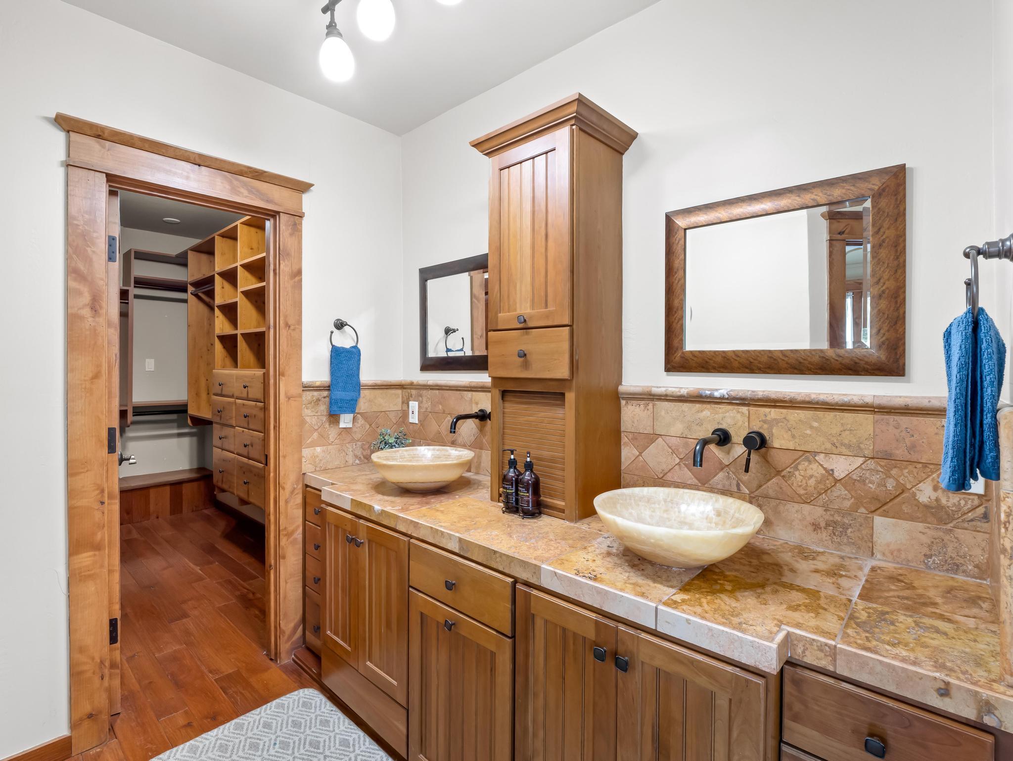 27459 Sky Harbour Rd, Friant, CA 93626