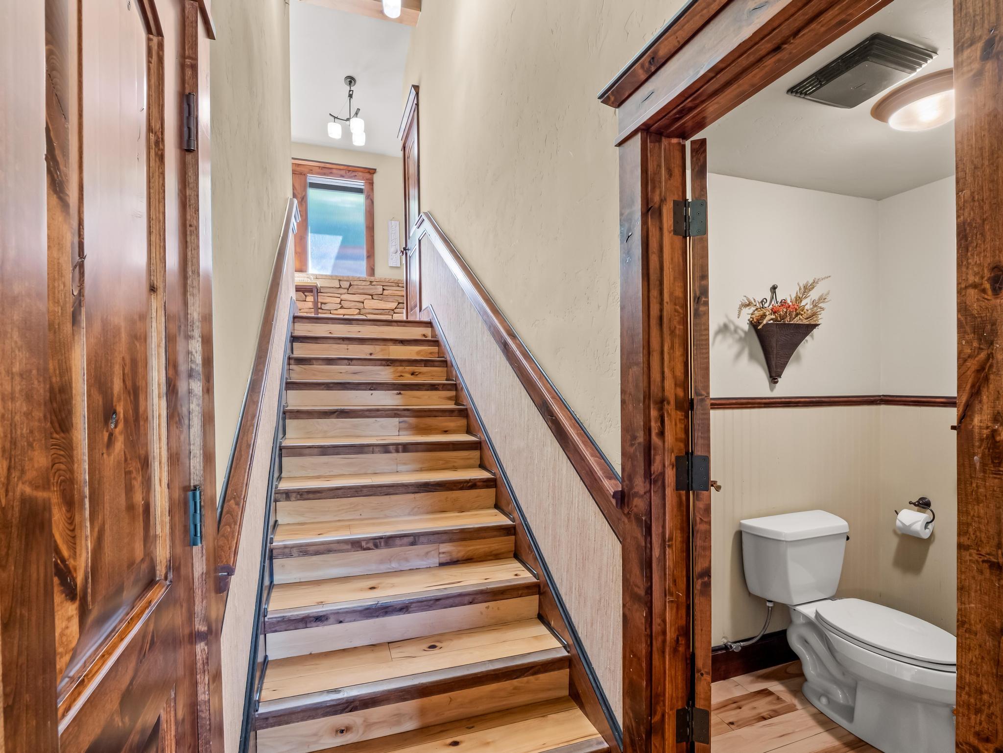 27459 Sky Harbour Rd, Friant, CA 93626