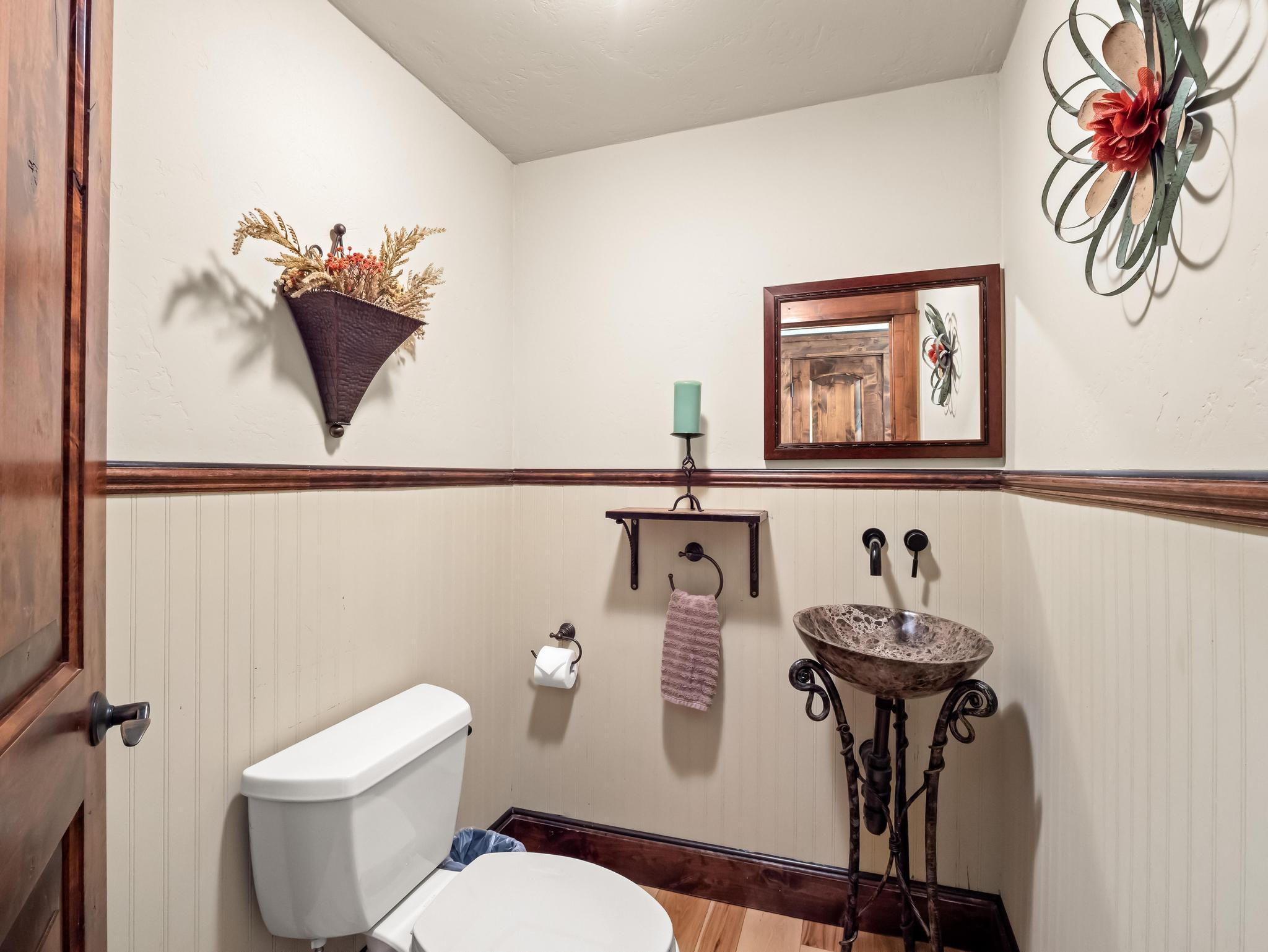 27459 Sky Harbour Rd, Friant, CA 93626