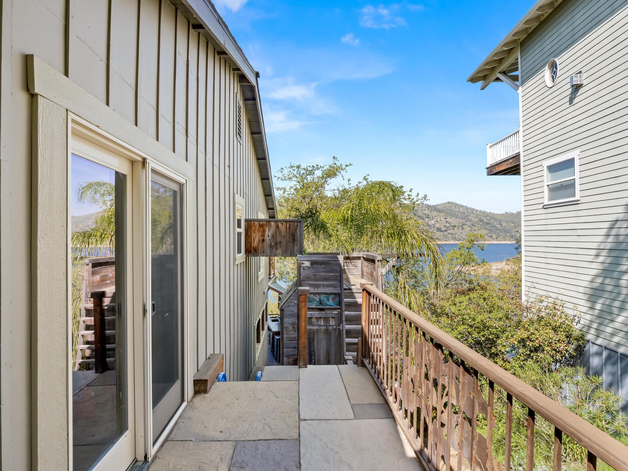 27459 Sky Harbour Rd, Friant, CA 93626