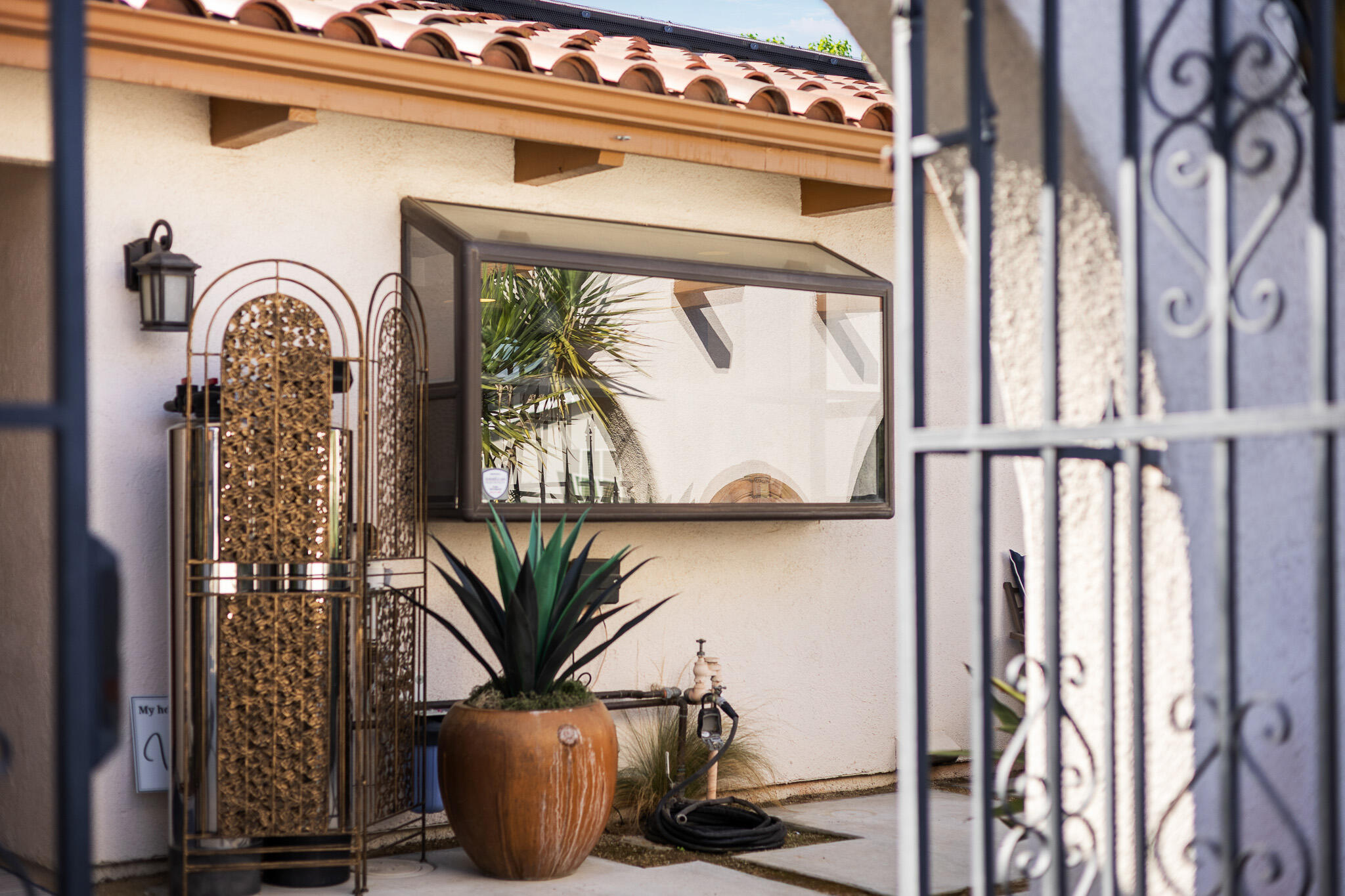 745 N Fulgham Ct, Visalia, CA 93291