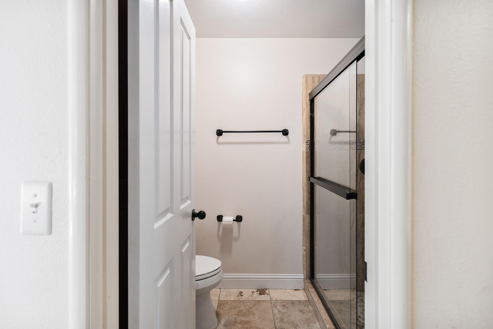 745 N Fulgham Ct, Visalia, CA 93291