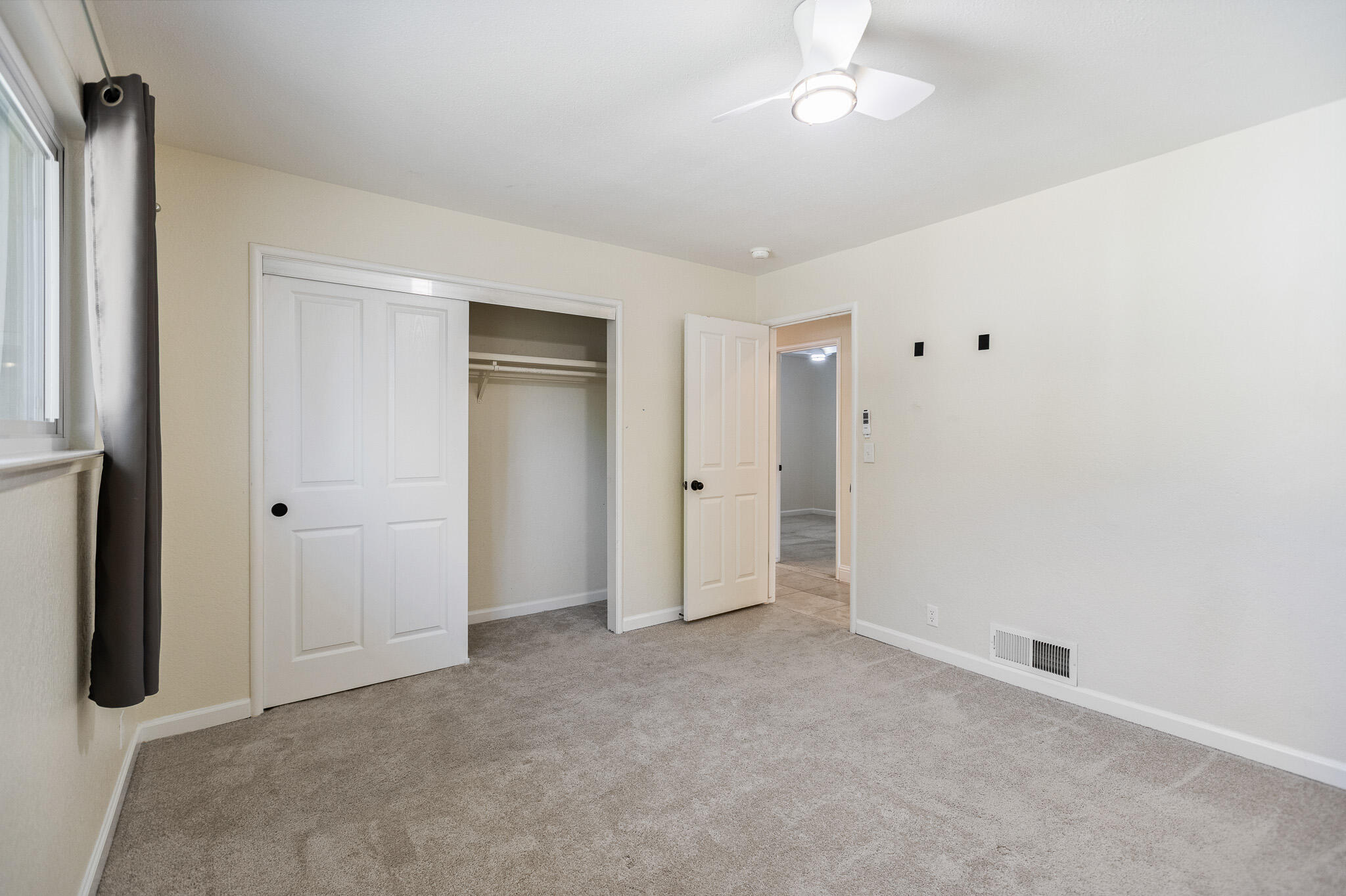 745 N Fulgham Ct, Visalia, CA 93291