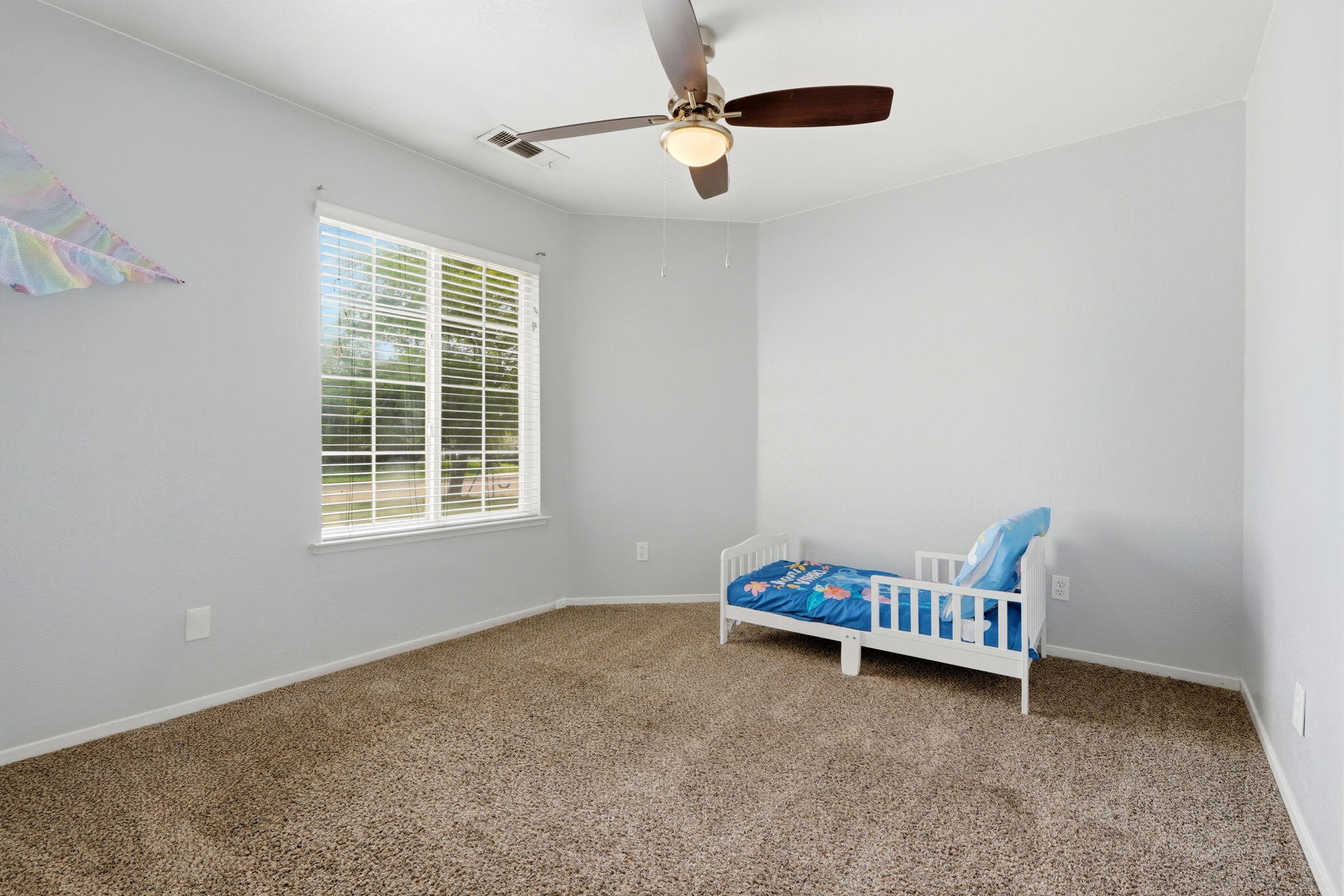 1928 W W Merritt Ave, Tulare, CA 93274