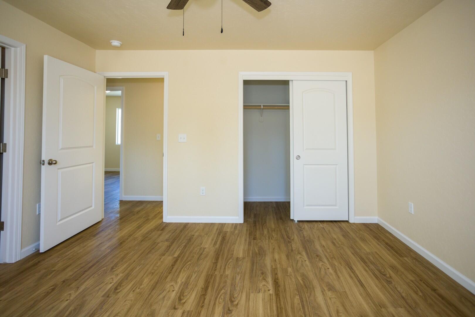 142 E Vandalia Ave, Porterville, CA 93257