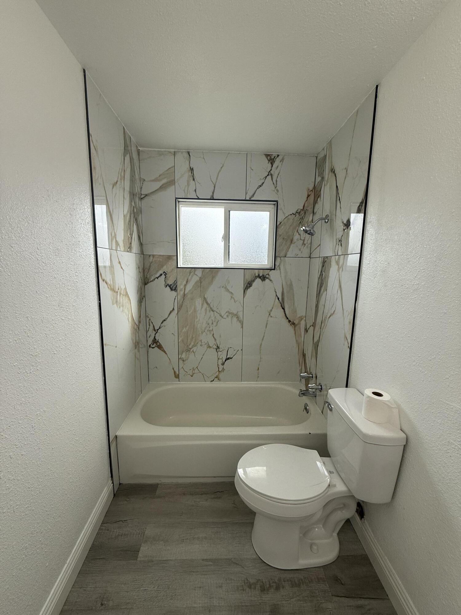 389 S Cornell St, Porterville, CA 93257