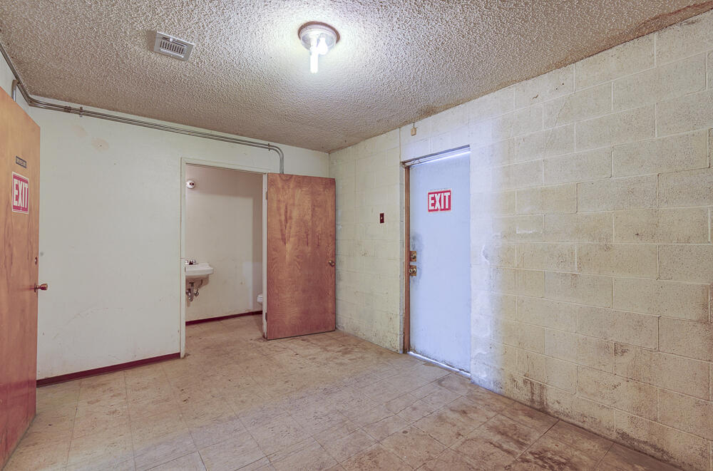 10441 Avenue 416, Sultana, CA 93666