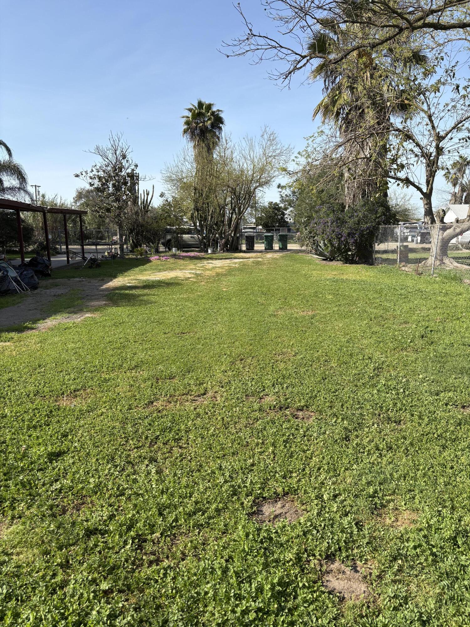 525 W Prine Dr, Tulare, CA 93274