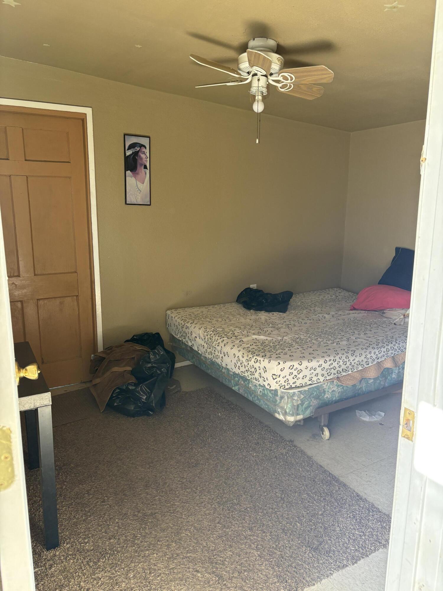 525 W Prine Dr, Tulare, CA 93274