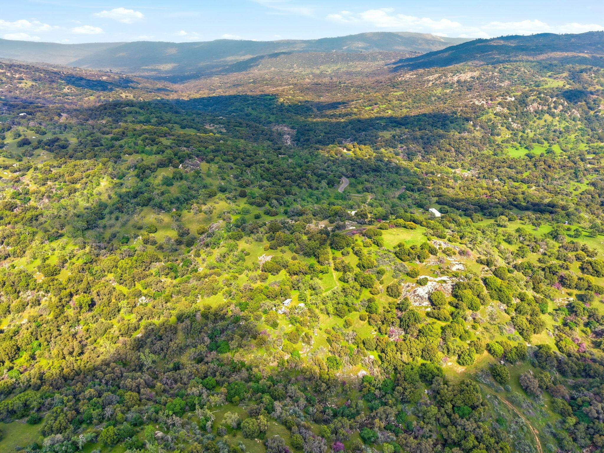 47415 Dry Creek Dr, Badger, CA 93603