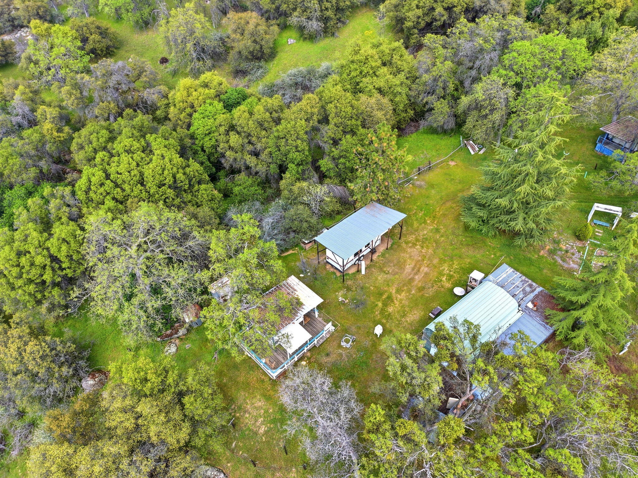 47415 Dry Creek Dr, Badger, CA 93603