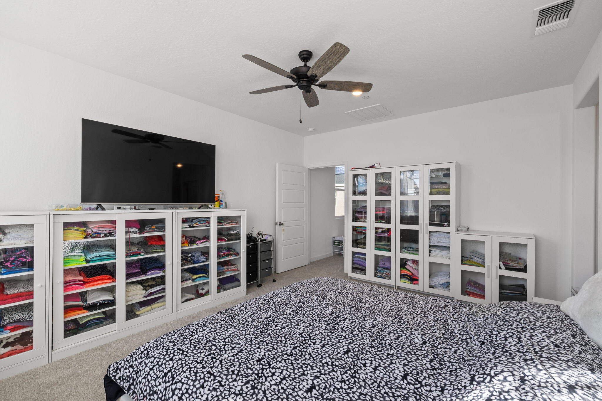 8916 Savona Ln, Shafter, CA 93314