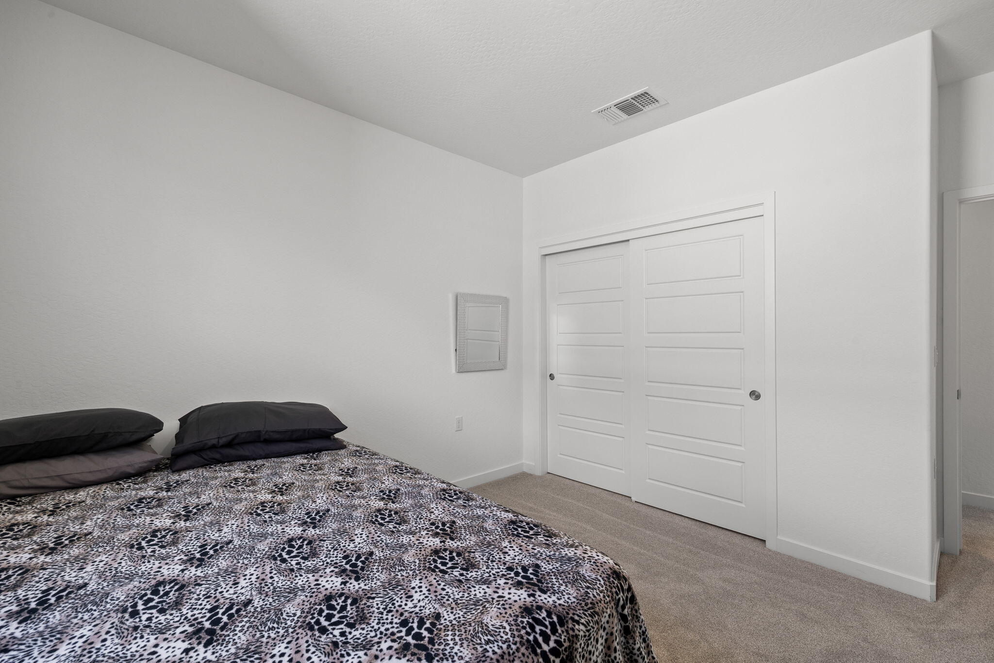 8916 Savona Ln, Shafter, CA 93314