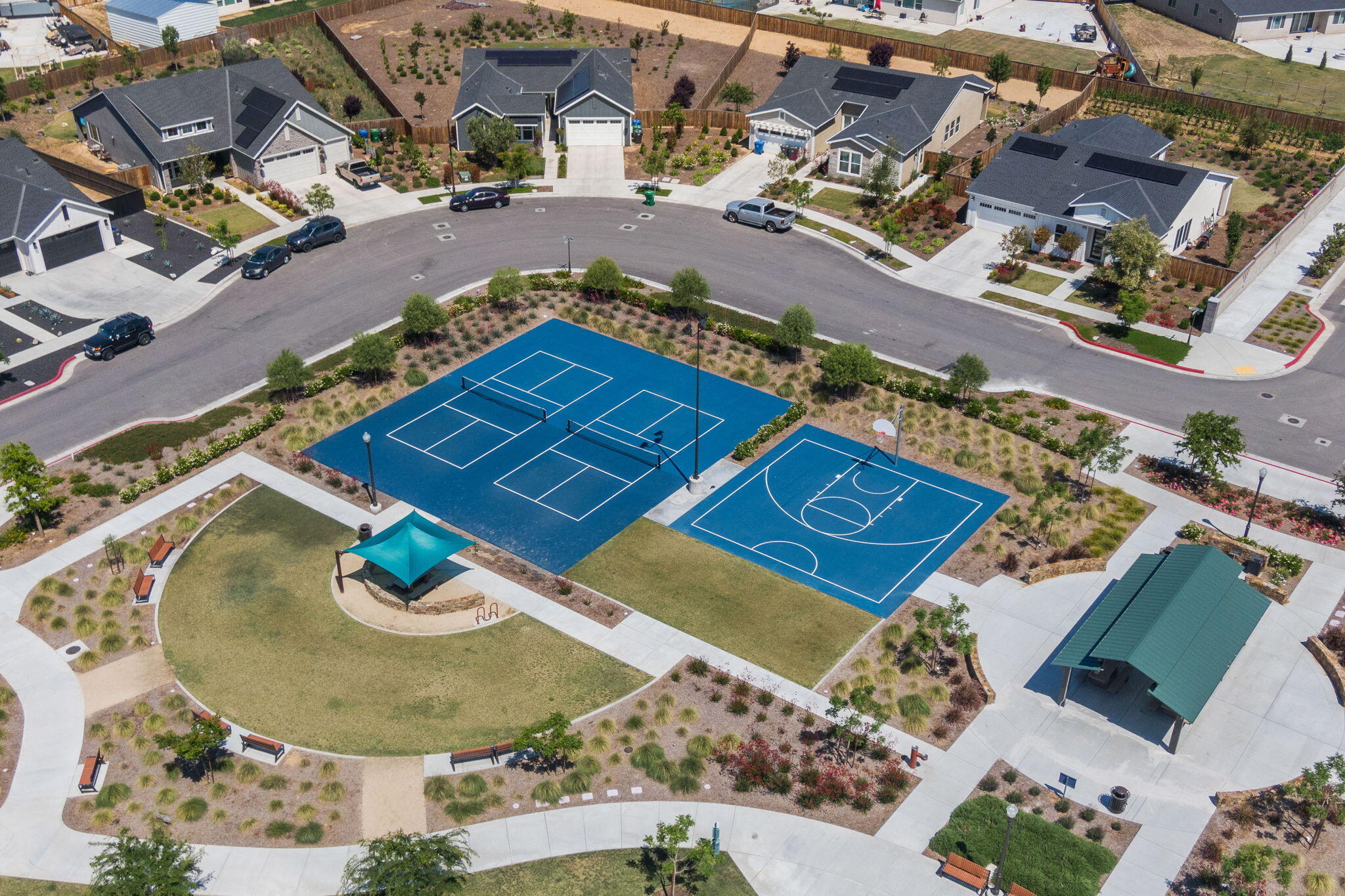 8916 Savona Ln, Shafter, CA 93314