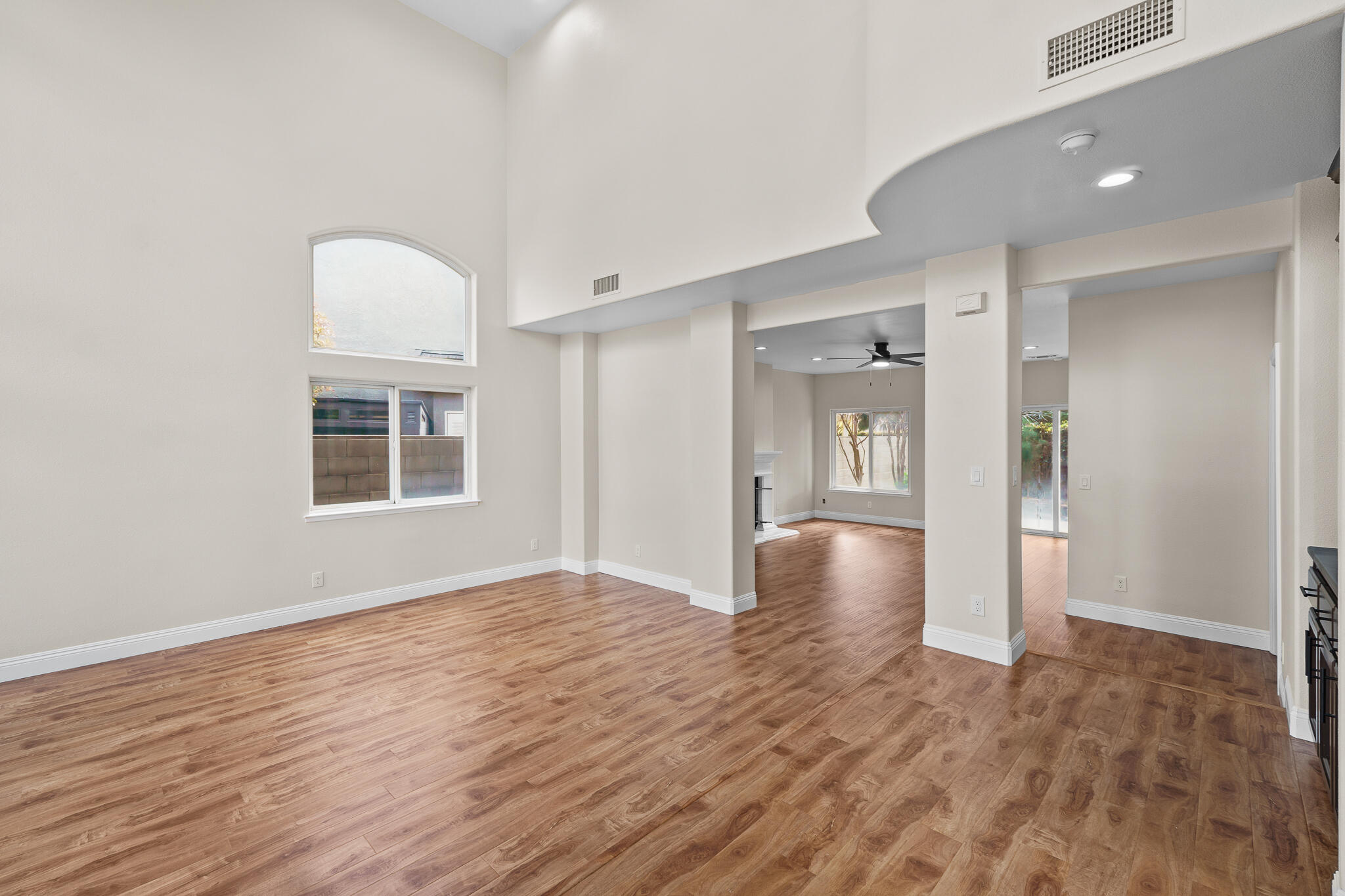 2669 E Sean Ave, Fresno, CA 93720