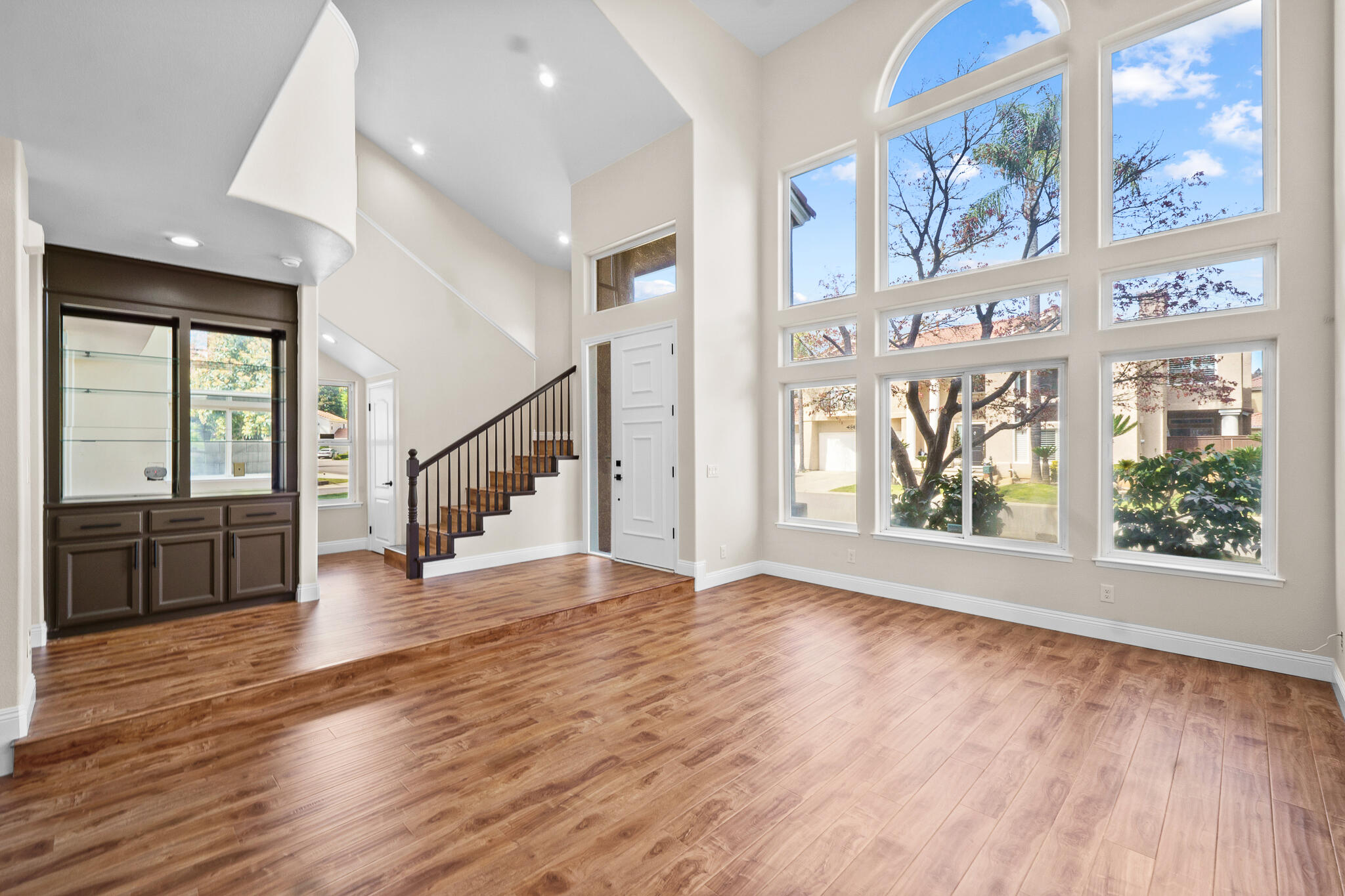 2669 E Sean Ave, Fresno, CA 93720