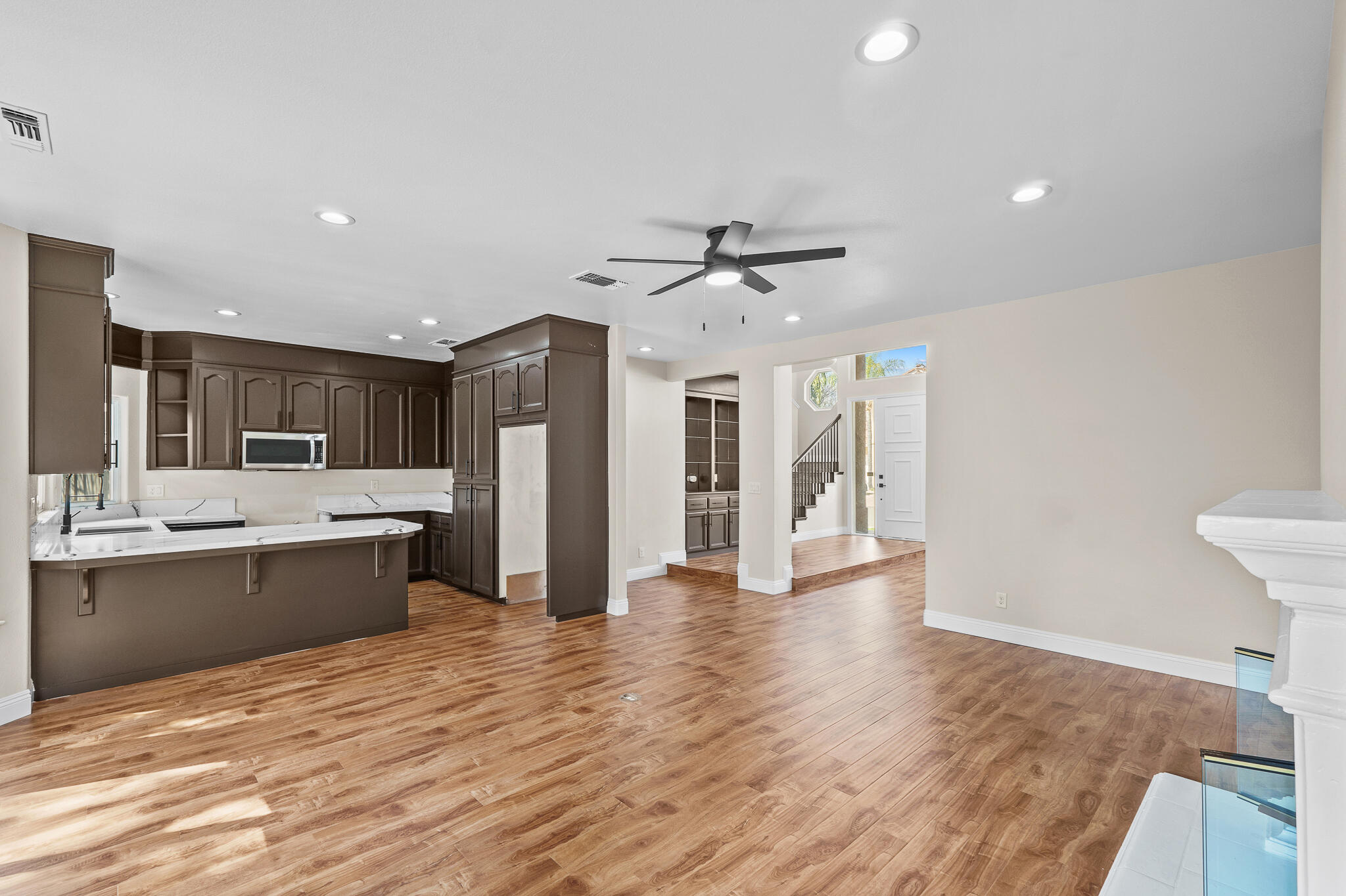 2669 E Sean Ave, Fresno, CA 93720