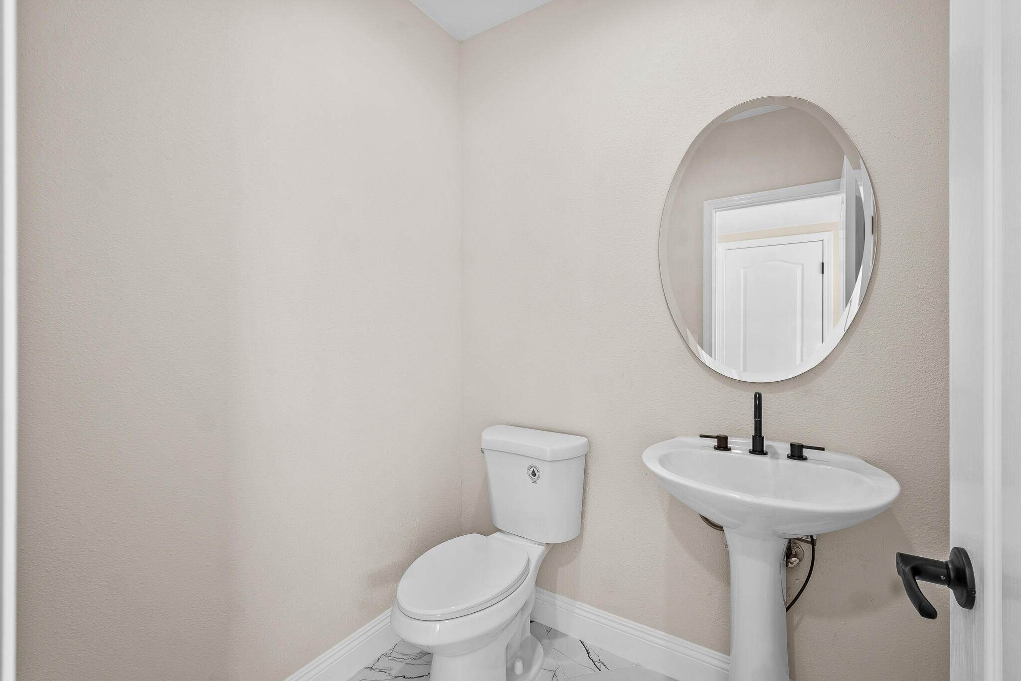 2669 E Sean Ave, Fresno, CA 93720