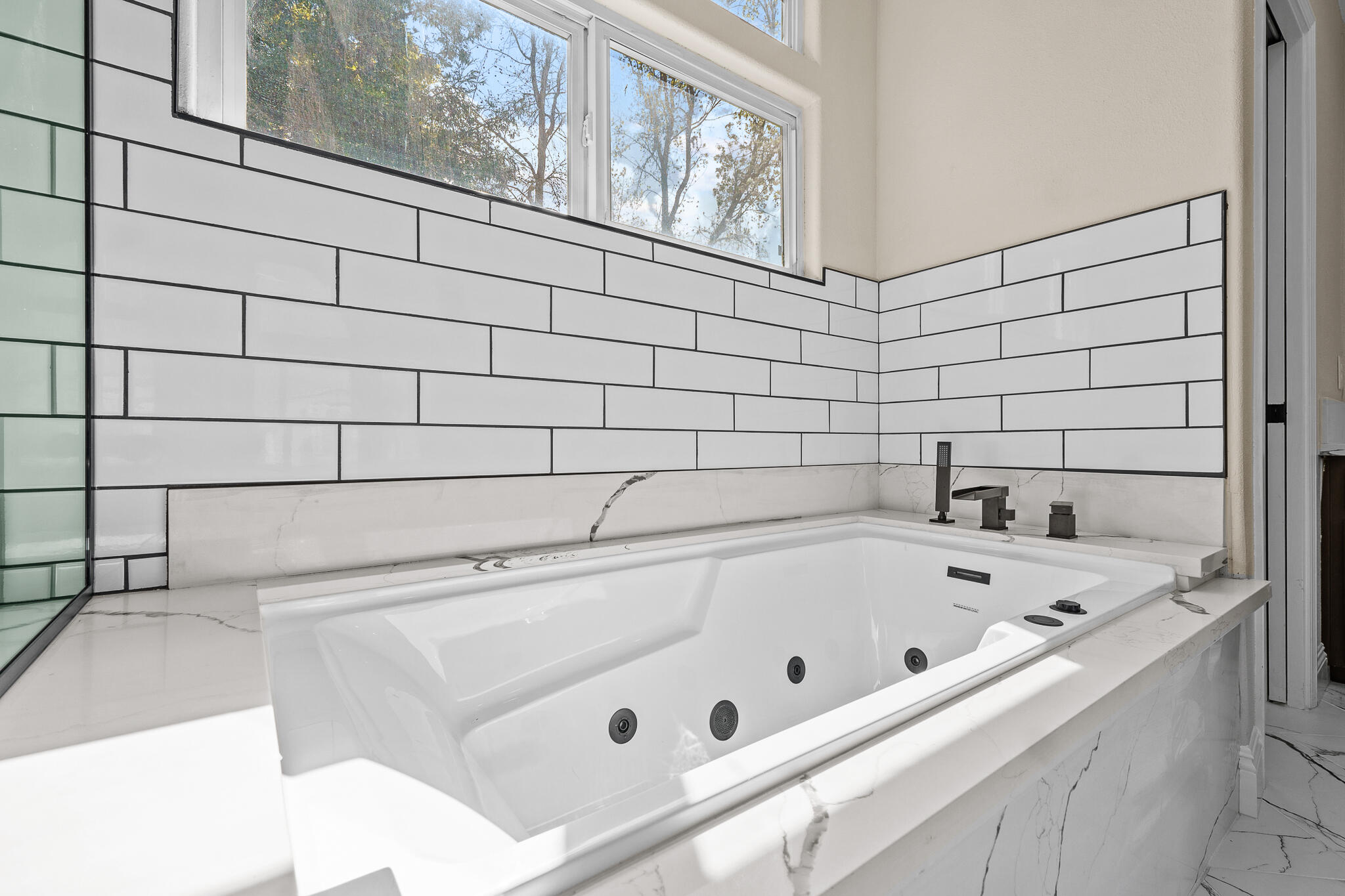 2669 E Sean Ave, Fresno, CA 93720