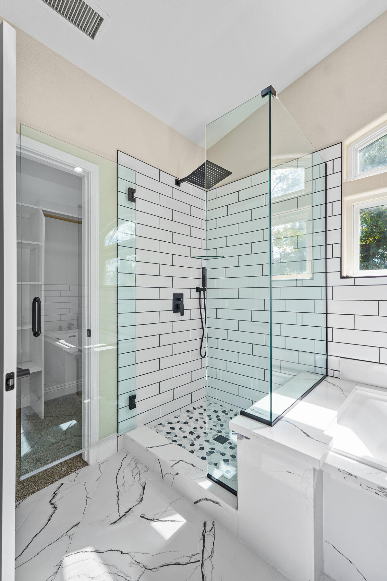 2669 E Sean Ave, Fresno, CA 93720