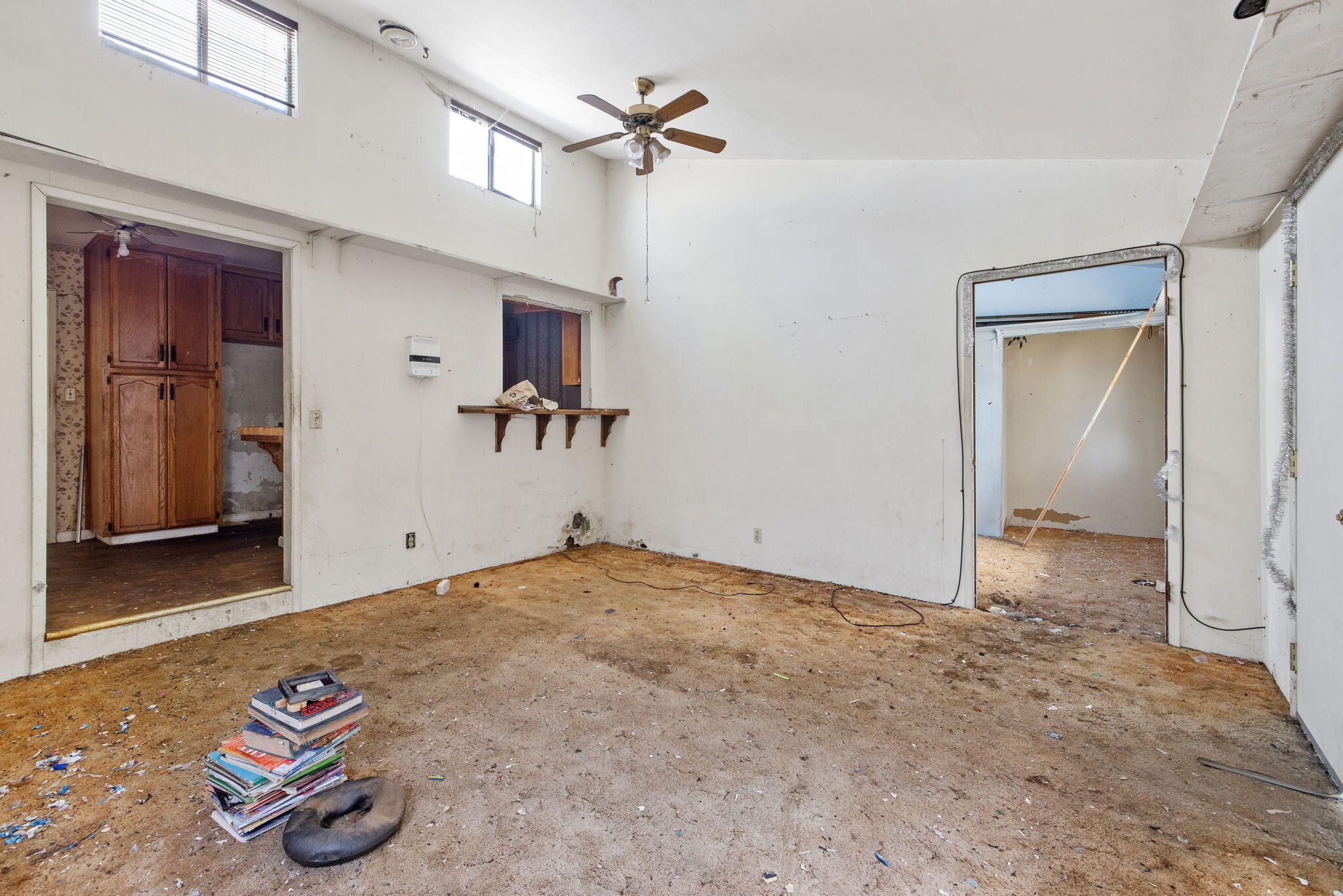 1019 E Laurel Ave, Visalia, CA 93292