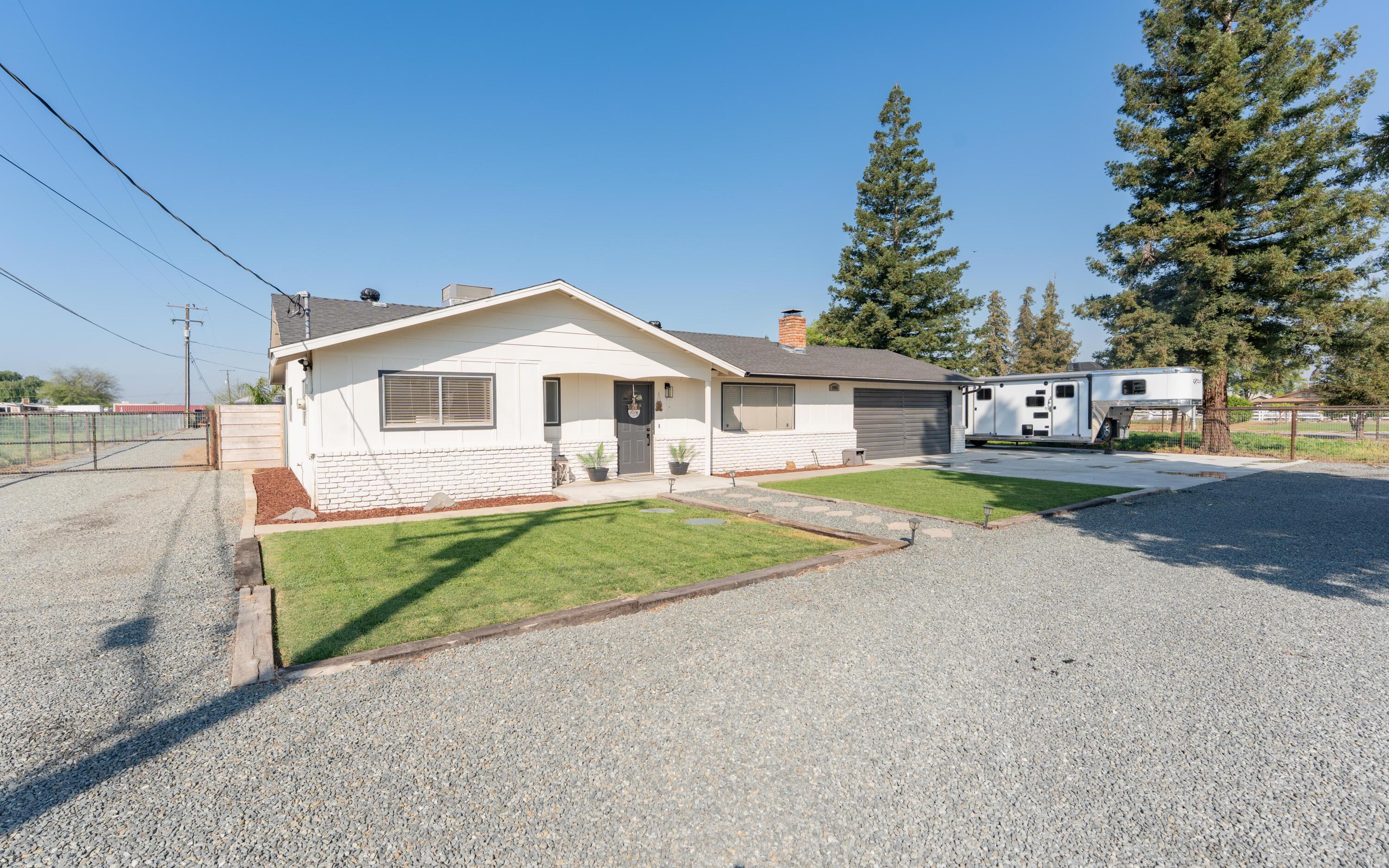 1955 N Westwood St, Porterville, CA 93257