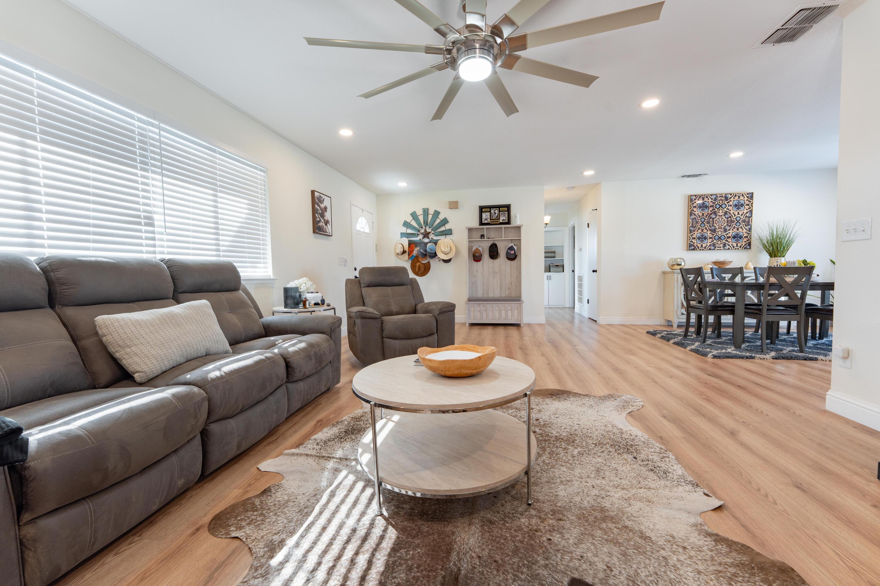 1955 N Westwood St, Porterville, CA 93257