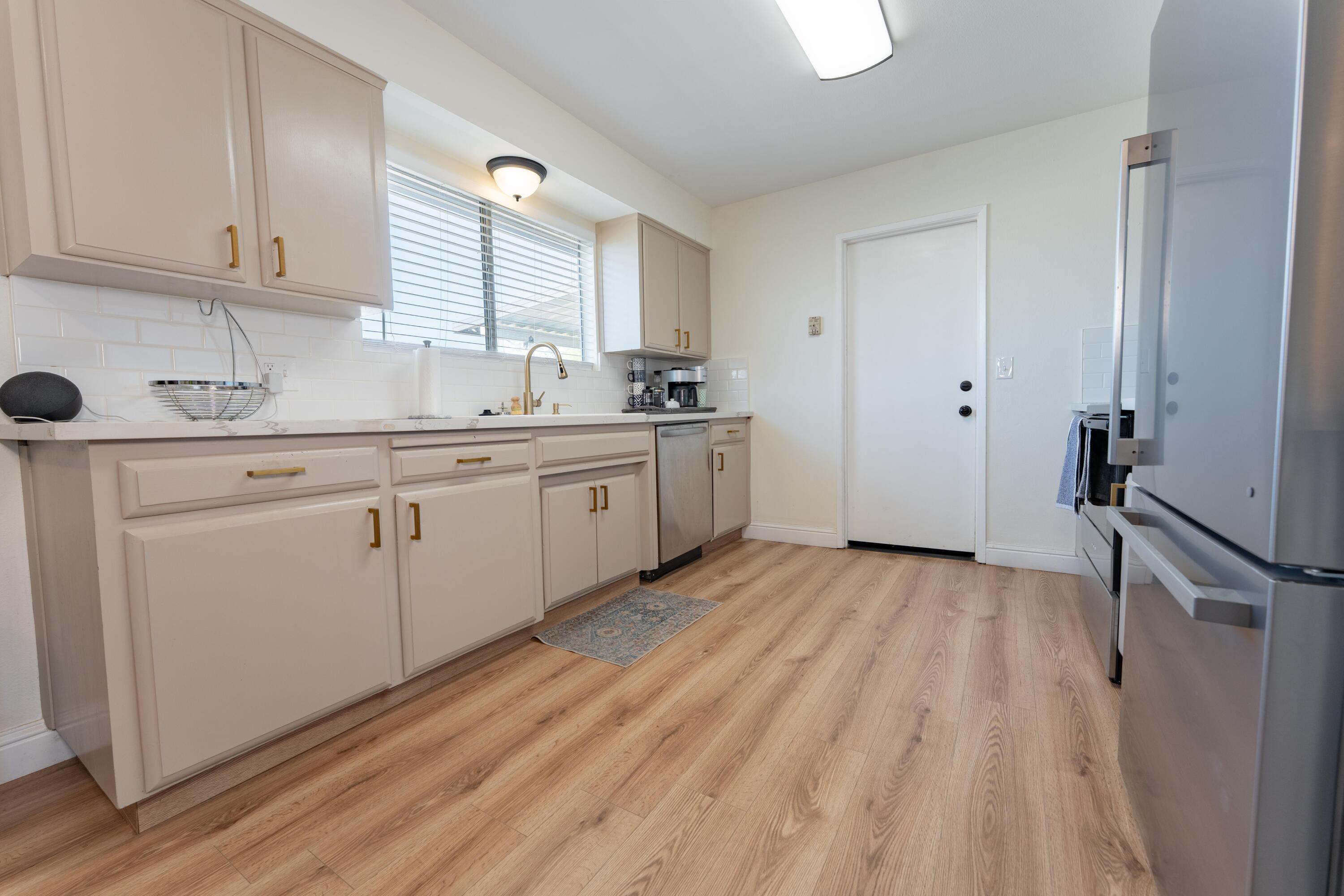 1955 N Westwood St, Porterville, CA 93257