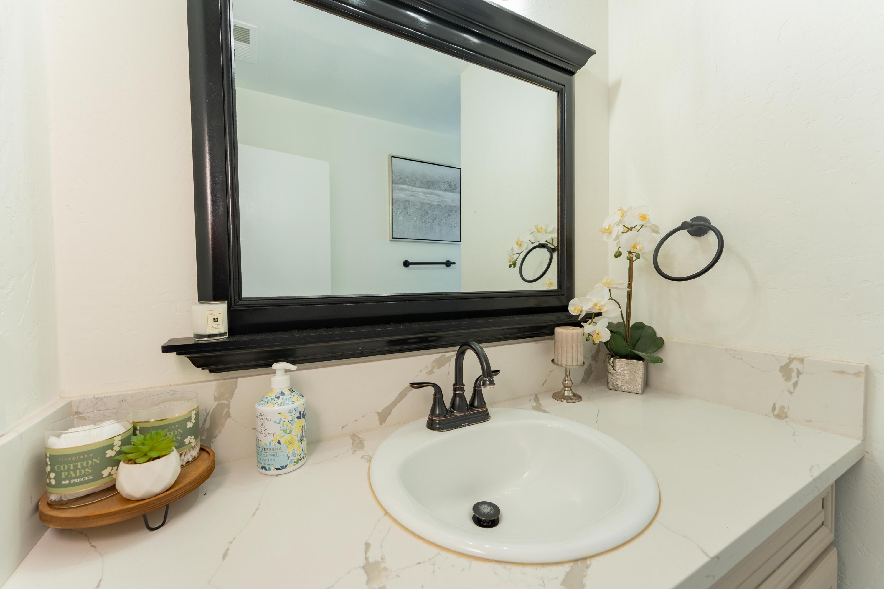 1955 N Westwood St, Porterville, CA 93257